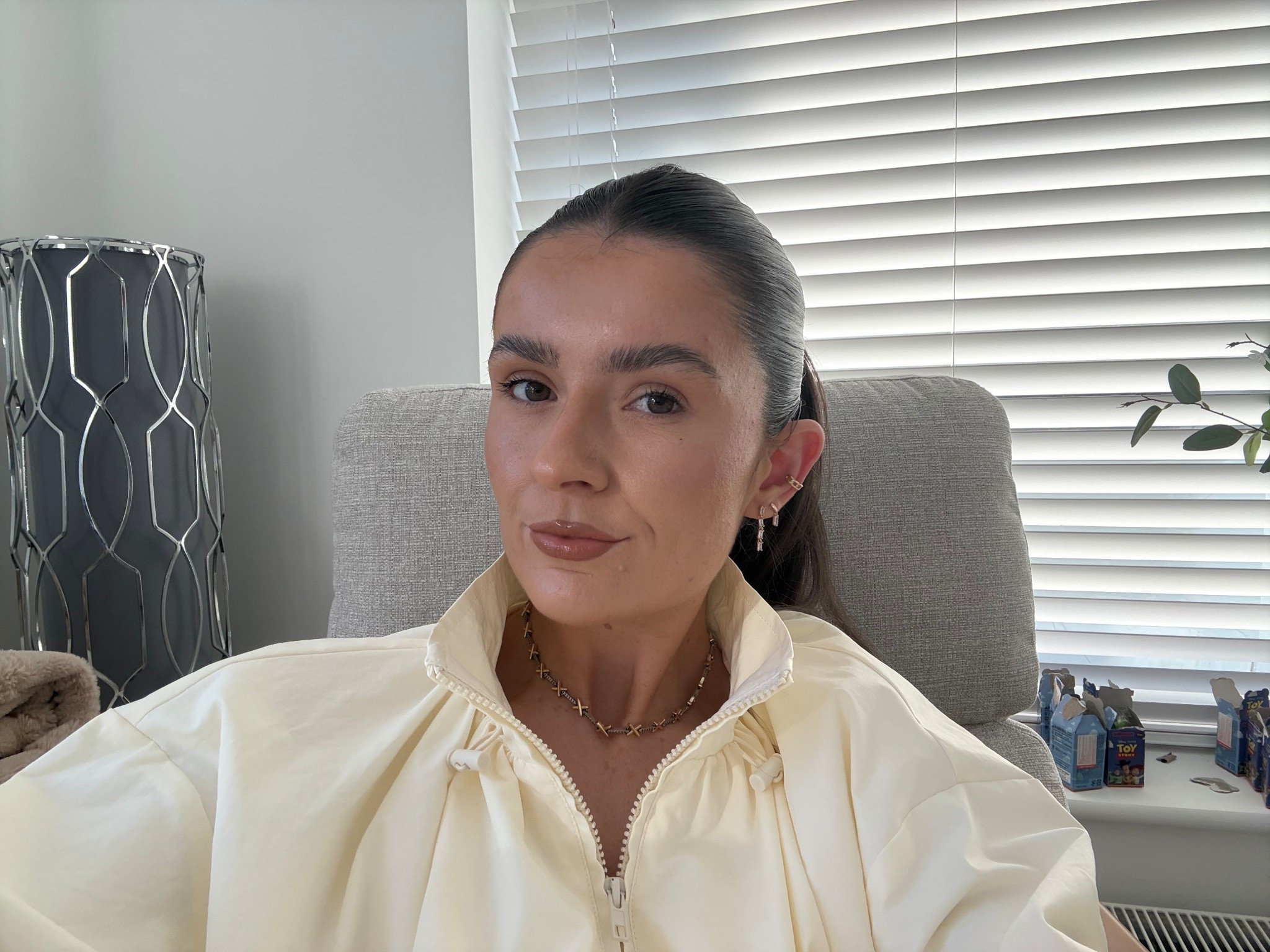 Skin n makey routine ✨

#LTKbeauty #LTKstyletip #LTKspring