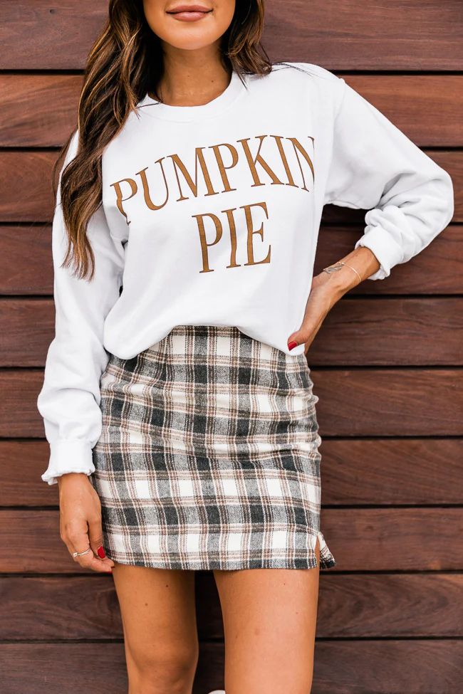 Pumpkin Pie White Graphic Sweatshirt | The Pink Lily Boutique