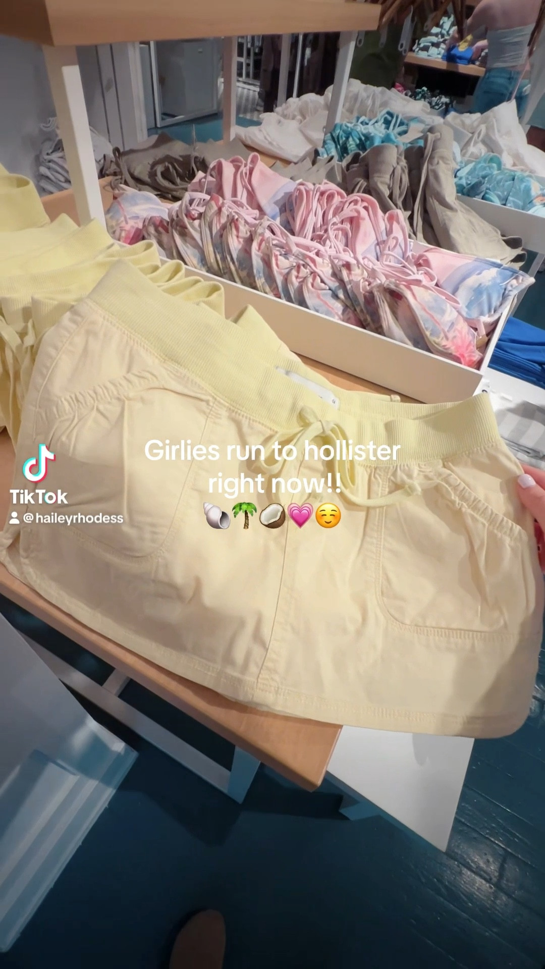 Hollister spring finds☺️

#LTKselfcare #LTKU #LTKootd