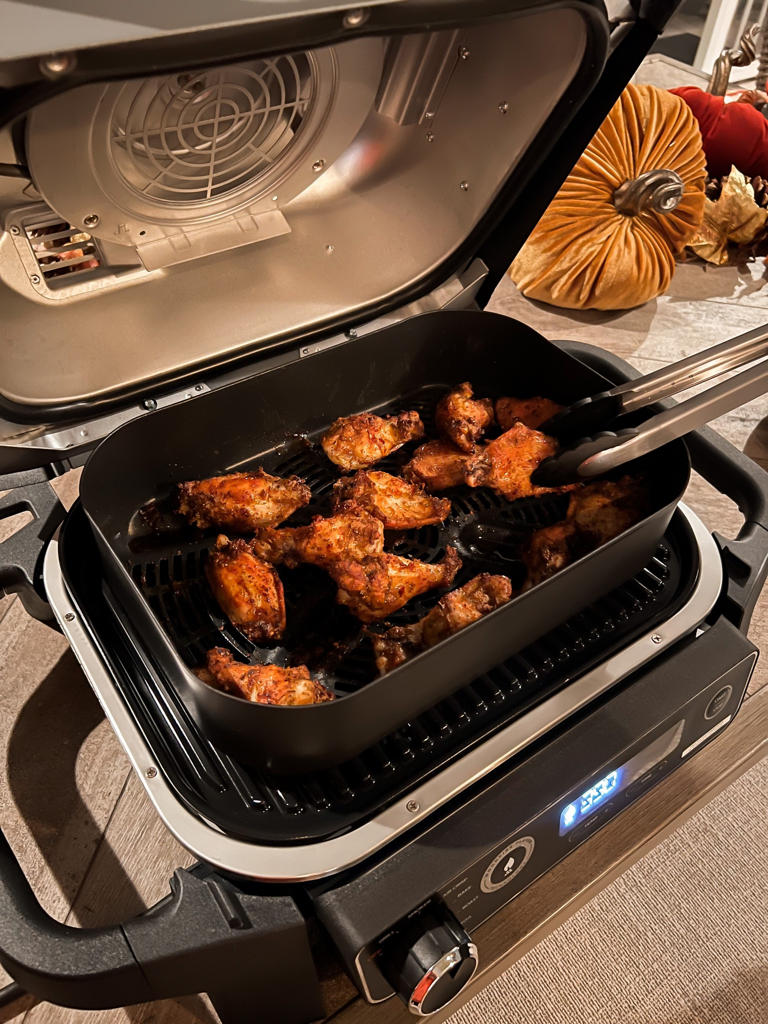 Use code OFFER for $15 off! 

Wood fire smoker 
QVC finds 
Holiday gift idea 

#LoveQVC #ad
#liketkit @shopltk 


#LTKHoliday #LTKhome