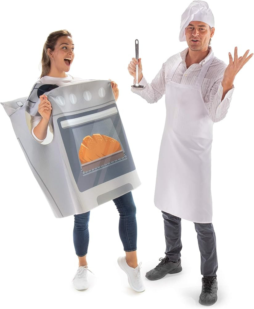 Bun in the Oven & Bread Maker Halloween Couples Costume - Cute Pregnancy Outfits | Amazon (US)