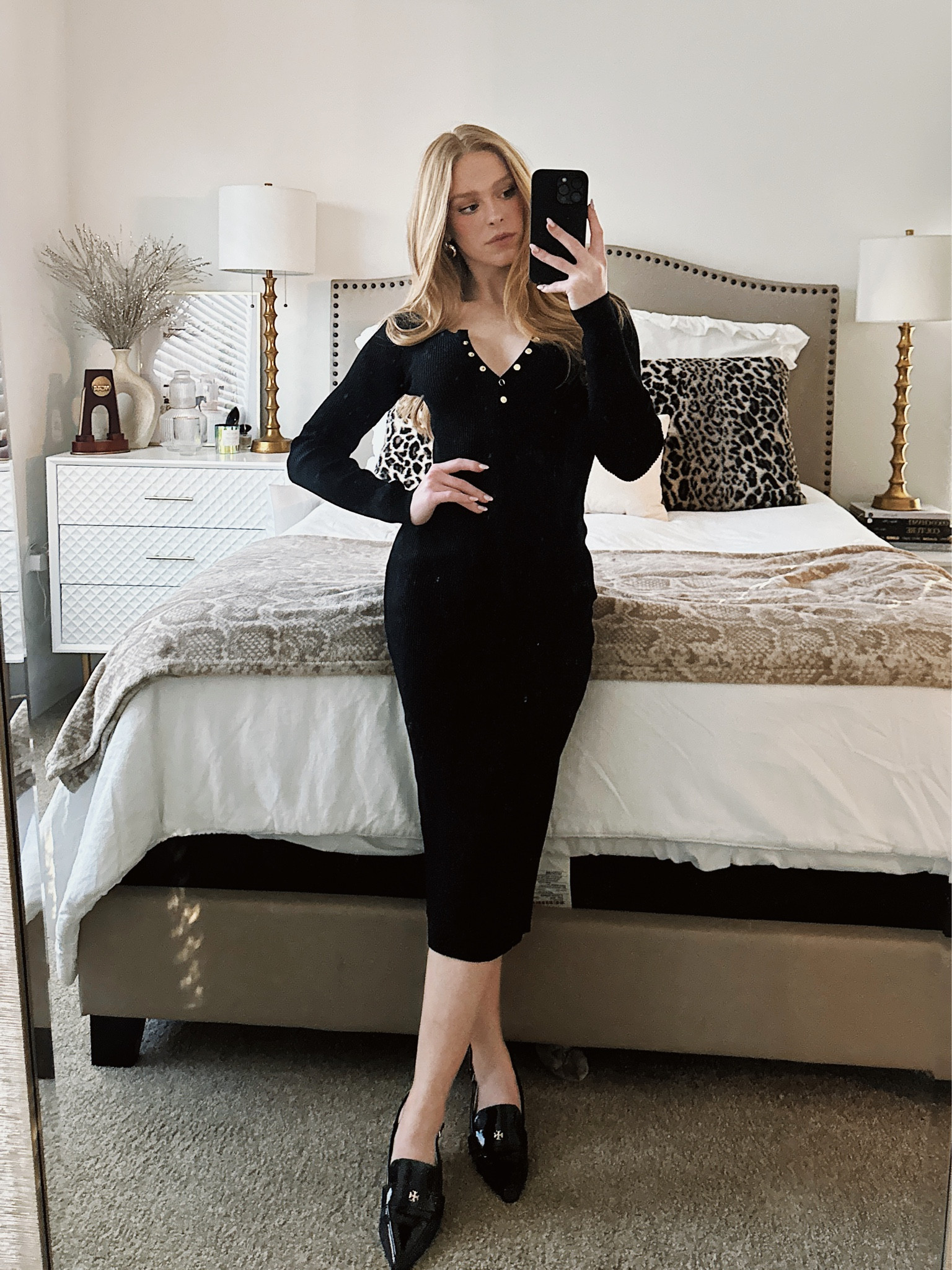 The perfect office dress! Classy & feminine, sign me up!!🥰 

#LTKsalealert #LTKworkwear #LTKstyletip