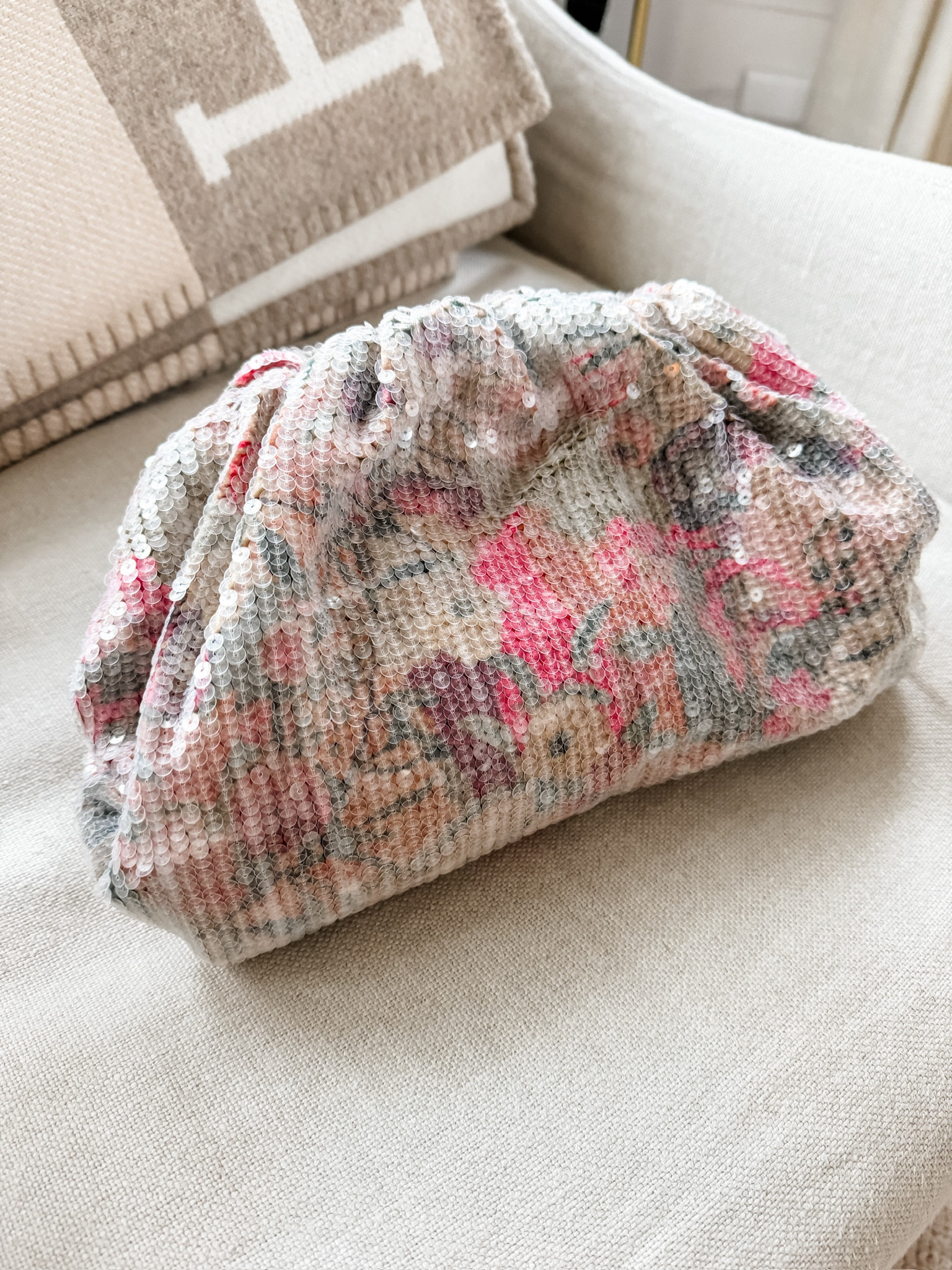 This is such a fun bag! Perfect for any spring event! 



Loverly grey, purse, accessories, bag 

#LTKSeasonal #LTKStyleTip