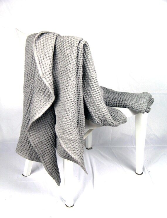 Grey waffle bath towel, linen towel, luxurious bath towels, high quality linen towels set | Etsy (AU)