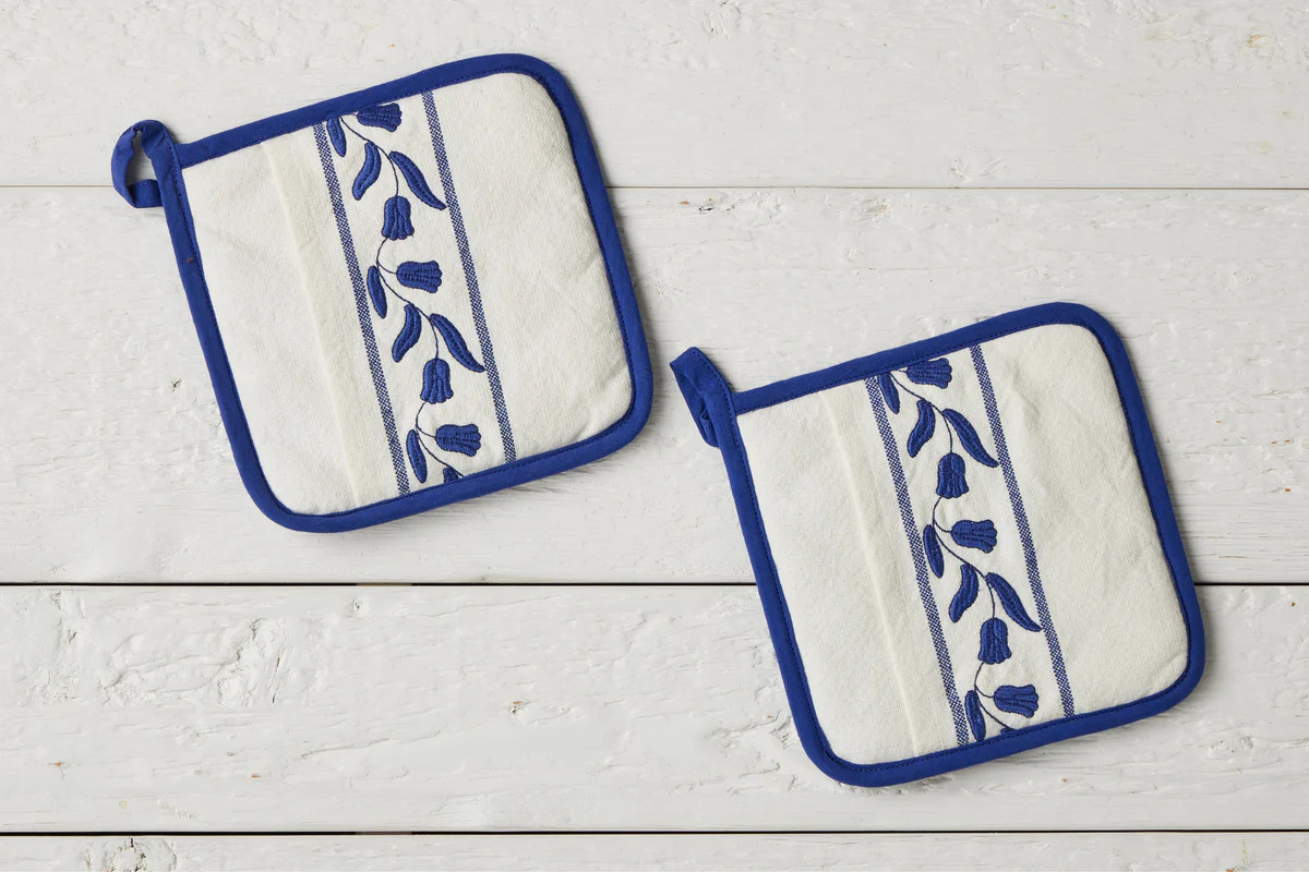Pot Holder, Navy Blue Tulip, Set of 2 | etúHOME