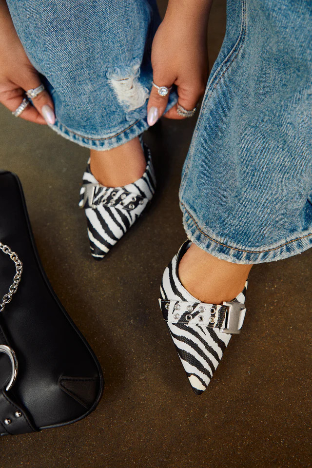 Miss Lola | Amyra Pointed Toe High Heel Mules Zebra | MISS LOLA