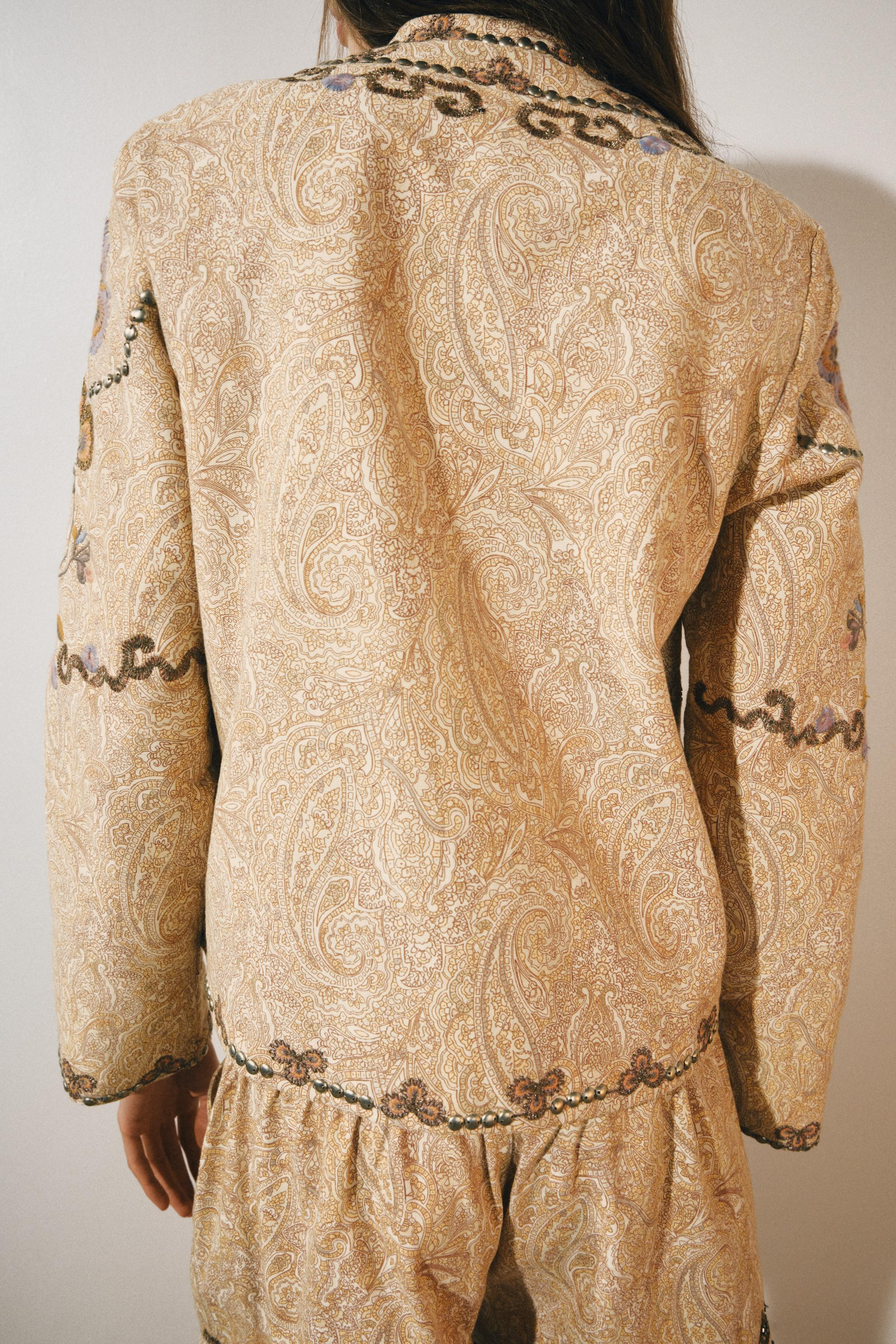 ZARA WOMAN COLLECTIONJacket with main fabric made of cotton yarn. Round neck and long sleeves. Fe... | Zara US