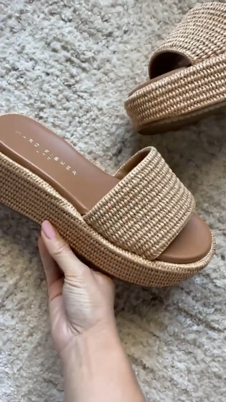 Platform sandals
Sandals 

#LTKSeasonal