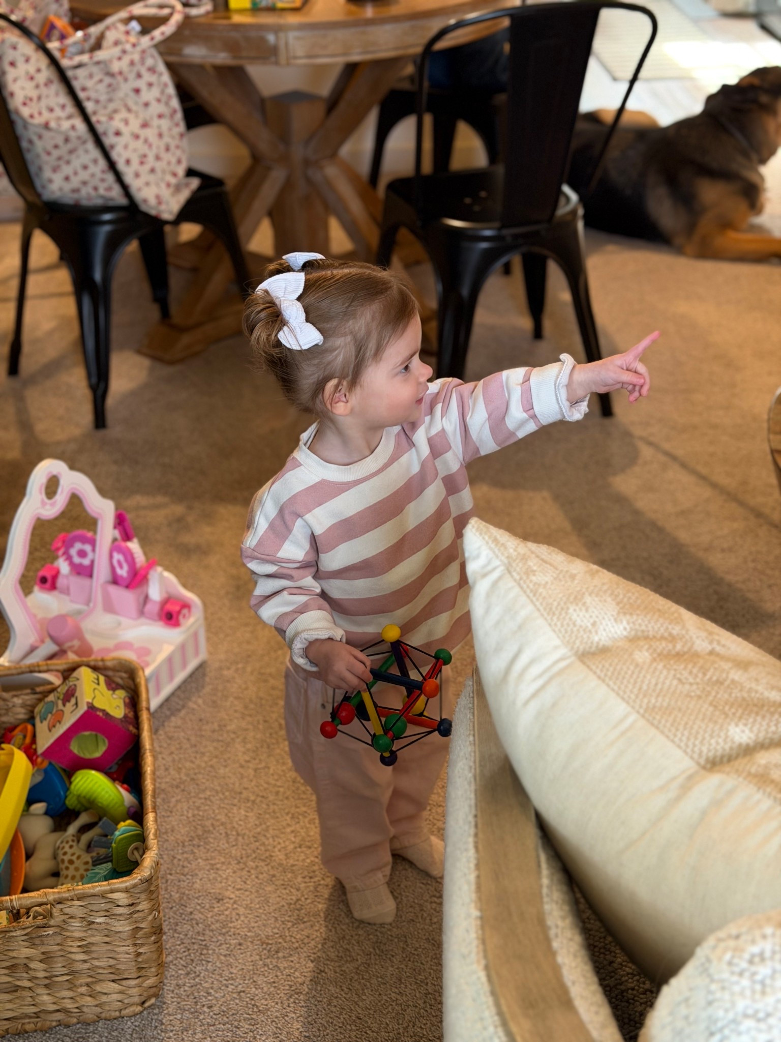 Cutie little striped sweatshirt for Evie!! She’s in size 18m 🩷 her barrel jeans are Zara!! 

#LTKFindsUnder50 #LTKKids