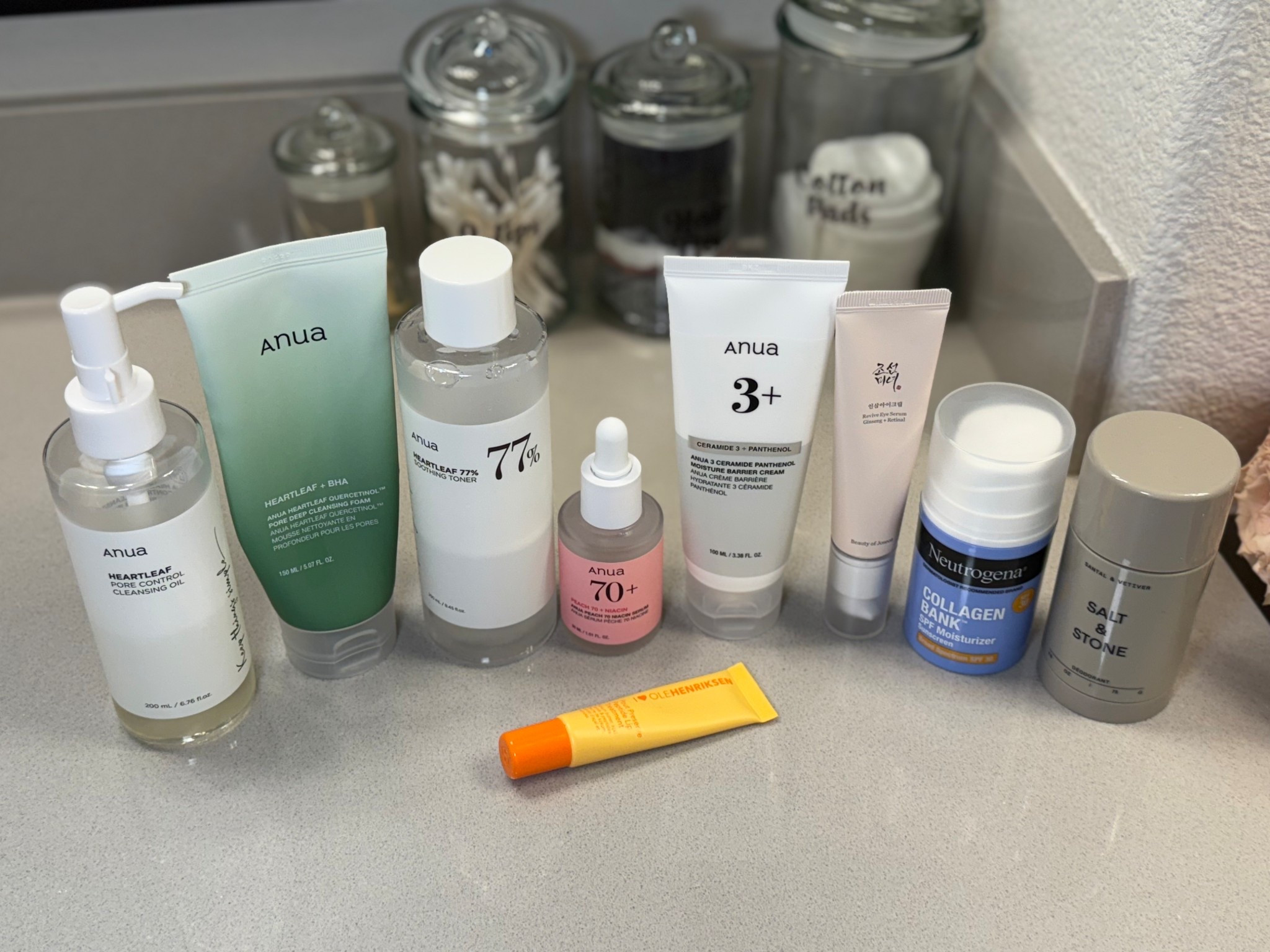 Morning Skincare routine 🧖‍♀️🧴🫧🤍


#LTKBeauty #LTKFindsUnder50 #LTKWatchNow