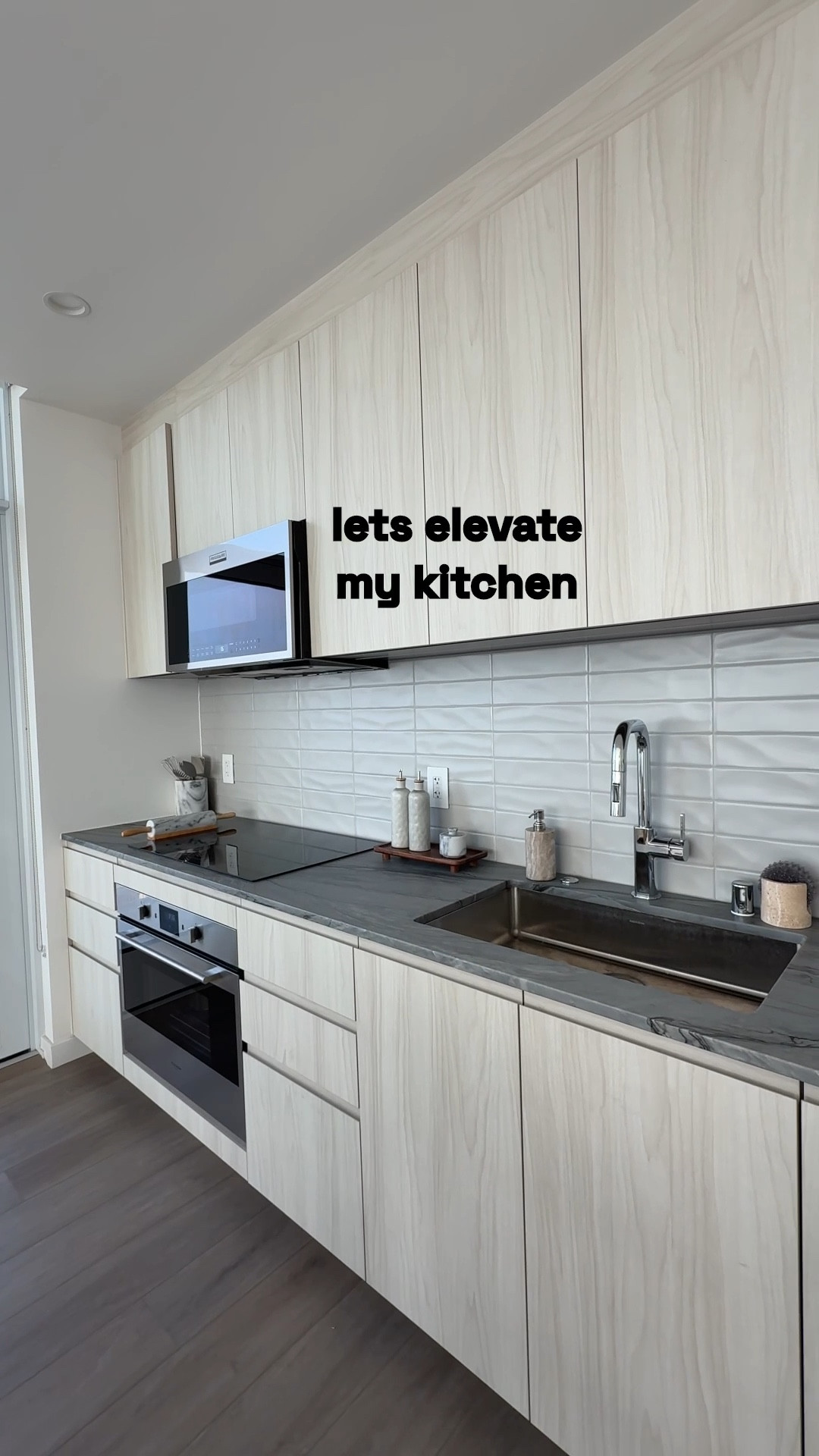 an easy way to elevate your kitchen 🤍
#kitchendecor #kitchen #homedecor

#LTKHome
