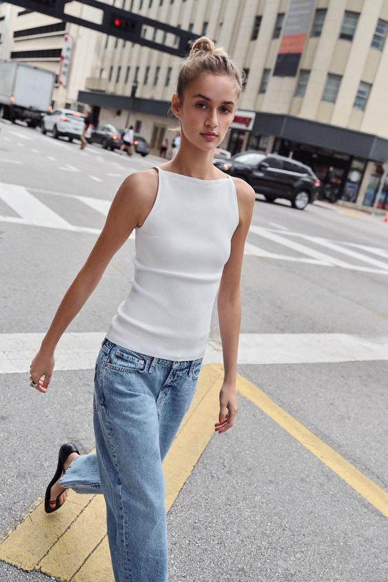 RIBBED KNIT HALTER TOP | Zara US