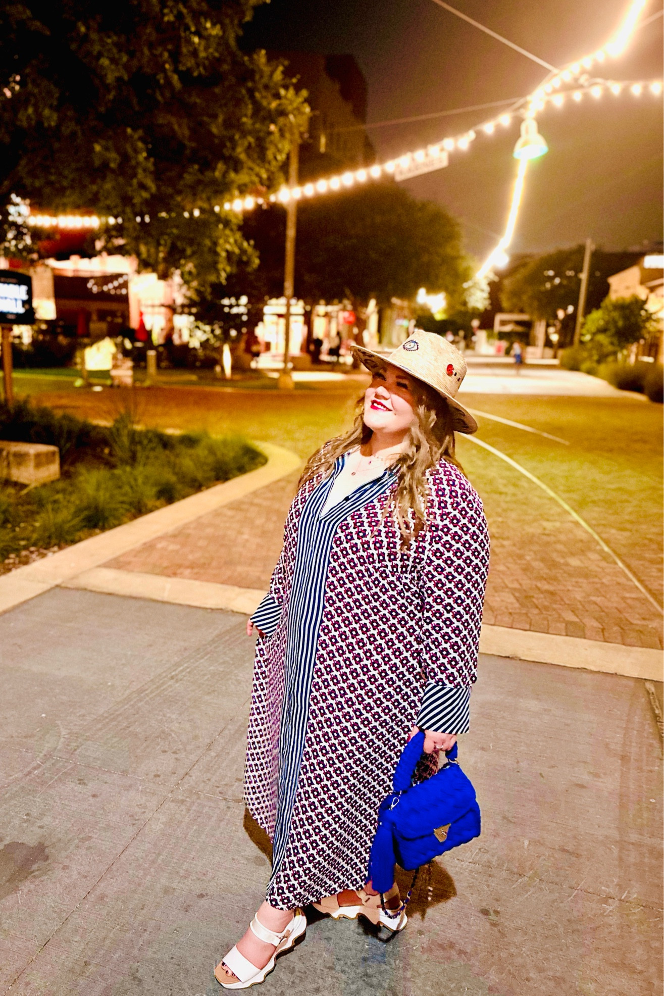 Vibe: July Summer night out in San Antonio. The kaftan has POCKETS y’all! Full outfit details with links on my @liketoknow.it 



.
.
.
#4thofjulyweekend #4thofjulyoutfit #ullapopken #sorelstyle #sorelsandal #crochetbag #summerstyle #ltk #ltkfashion #ltkcurves #ltkplussize #ltksummer #visitsanantonio #satx #purosanantonio #summervibes #summertime #plussize #plussizestyle #plussizeblogger #plussizefashion #preppy #preppystyle #preppyshopping #preppyfashion #elegance #elegant #elegantstyle #vibrant #pattern #lifeintexas #sanantonio #ithaspockets #dresswithpockets #kaftan #caftan #plussizeswimwear

#LTKplussize #LTKfindsunder100 #LTKActive