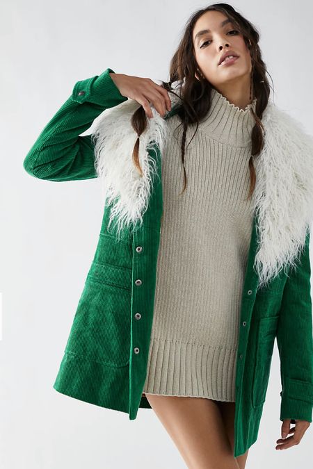 Green corduroy fur collar jacket! This jacket comes in 4 different colors. I would wear it in an oversized look to wear it over an oversized sweater top 

#LTKstyletip #LTKSeasonal