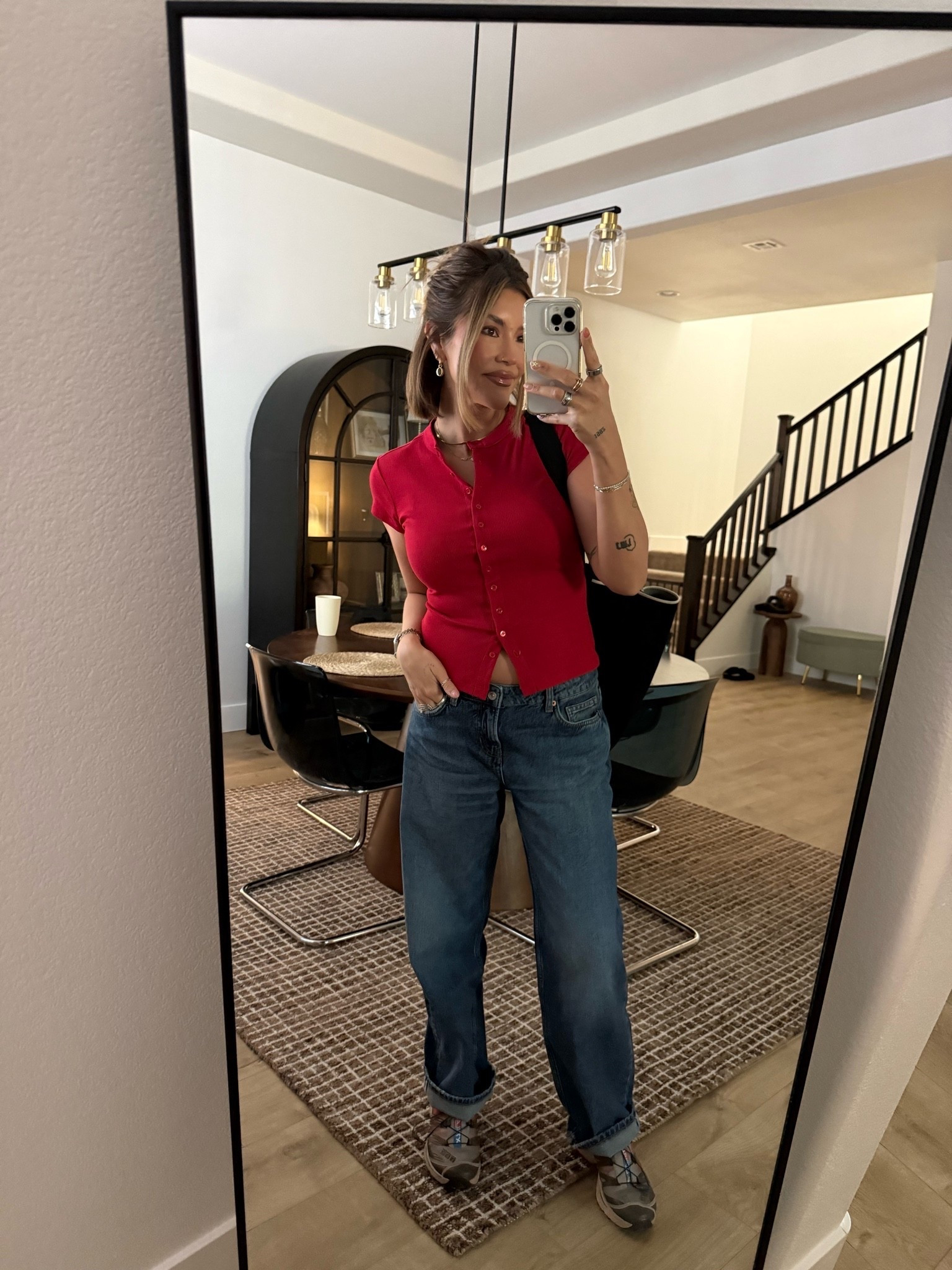 Morning outfit, in the comfort and cute style ! Jeans / top and sneakers 🔥

#LTKootd #LTKmorningroutine #LTKgrwm