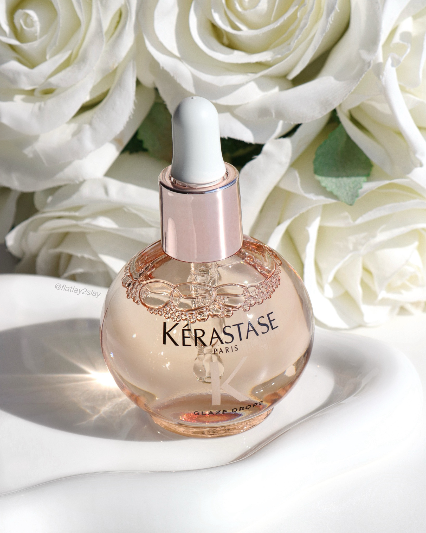 I’ve entered my quiet luxury hair era and I can’t keep this to myself 🌟 One drop. So much shine. No frizz. 👌🏻Sharing because everyone deserves this glow. ✨ 

Mood: coffee in hand ☕️, main character in life 👑✨👠💅🏻

@kerastase_official Gloss Absolu Glaze Drops Anti-Frizz Hair Oil

Linked on my LTK shop 💖 link in bio

*pr gifted/ affiliated links

#SoftGirlVibes #GlossyHair #SoftLuxury #ItGirlEnergy #MainCharacterMood #LuxuryHairCare #HairGoals #EffortlessGlam #hairgoal #hairoil #hairglow #shinyhair #haircareroutine #kérastase

#LTKBeauty #LTKGiftGuide #LTKgrwm