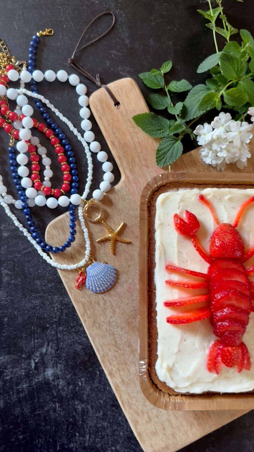 Fun summer jewelry… #lobster #fourthofjuly

#LTKgrwm #LTKBeauty #LTKootd