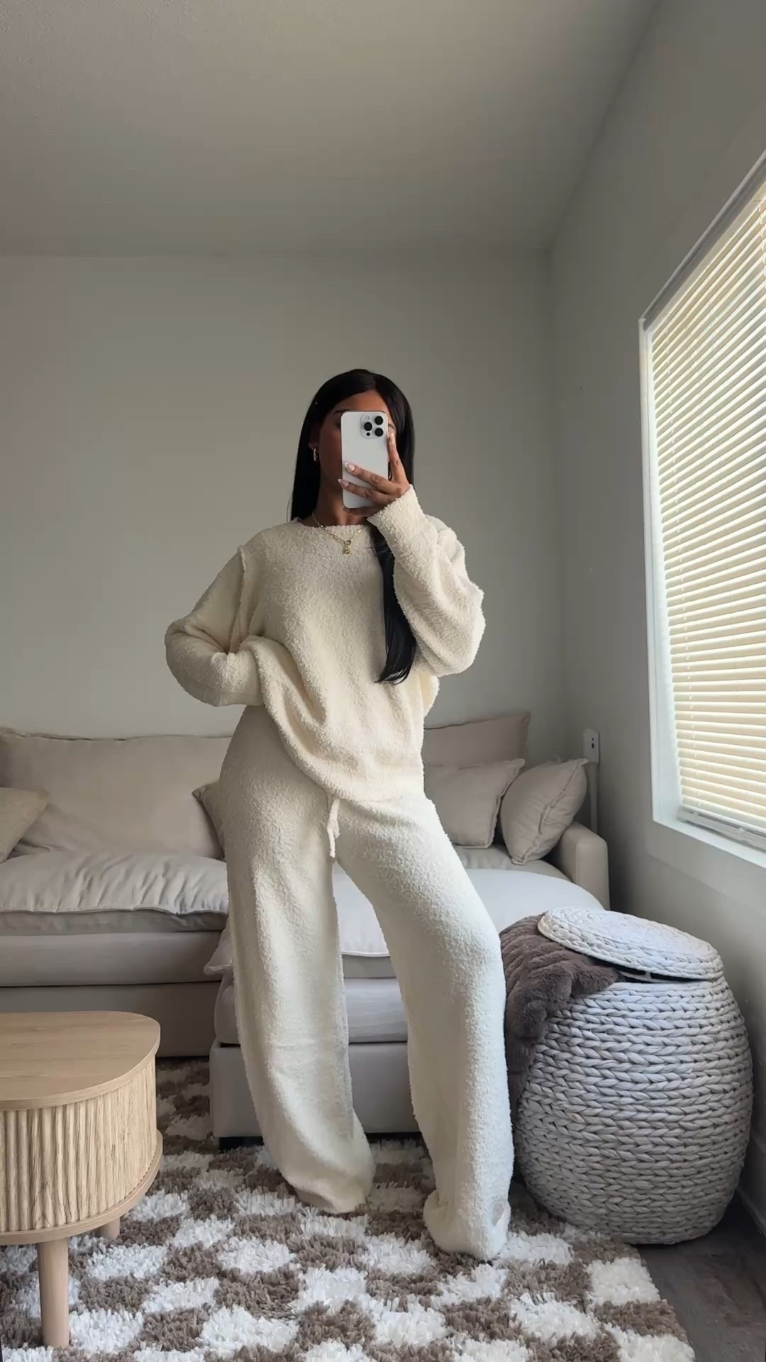 Must have cozy fuzzy fleece lounge wear set! I'm 5'4 135lbs wearing size medium ✨ #comfycute #loungewearstyle

#LTKSaleAlert #LTKFindsUnder100 #LTKootd