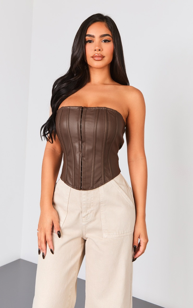 Petite Chocolate Faux Leather Hook And Eye Corset | PrettyLittleThing US