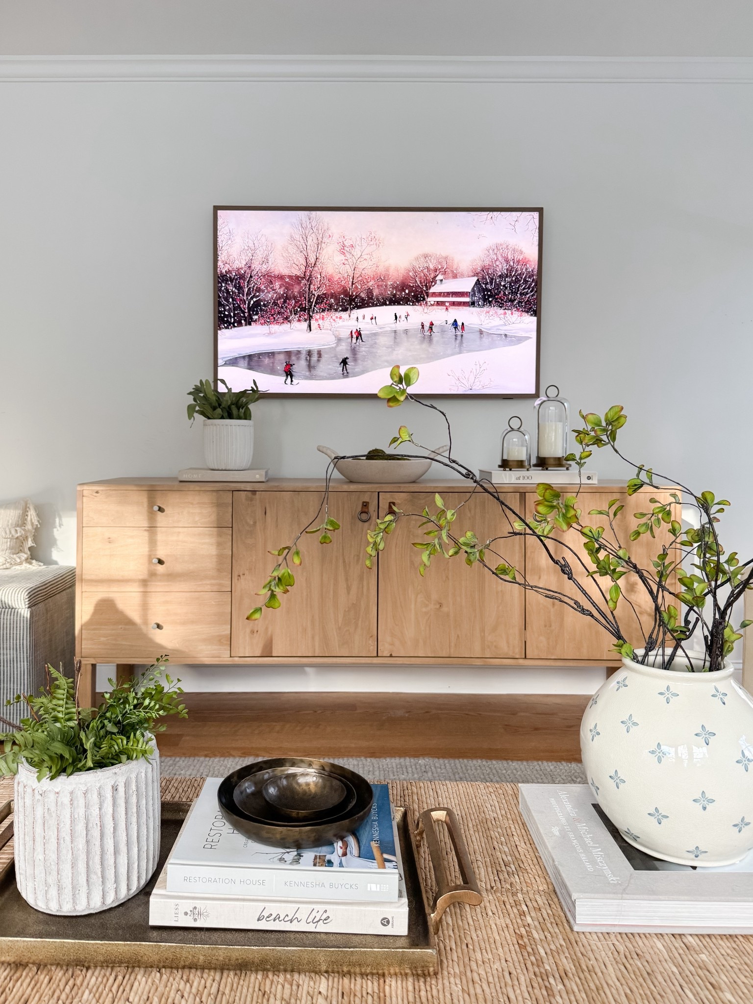 Coastal Living room 
Amazon coastal decor console table  accent table  home  home decor  coastal home finds  living room  living room Inspo  sherricalnanhome 

#LTKHome #LTKFindsUnder100 #LTKFindsUnder50