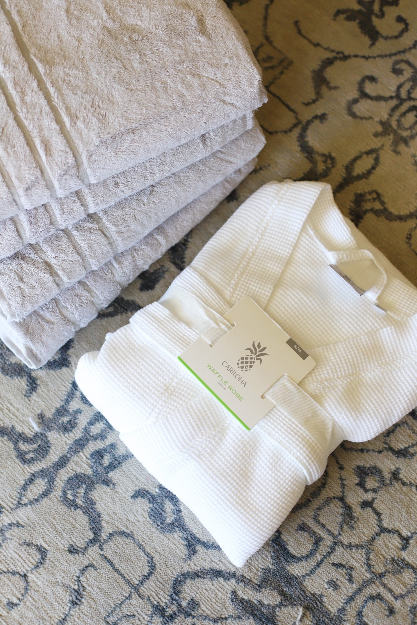 Nothing makes a home feel freshly reset like swapping in the softest @cariloha towels.

I’ve been refreshing our space for spring with @cariloha and their bamboo towels are so plush, so absorbent, and they instantly give that spa-like feel at home. I’ve also been living in this robe (truly never want to take it off), and the sheets in the last few photos are just as dreamy. Lightweight, breathable, and made for the best sleep!

Everything is made from viscose bamboo, so it feels cool, airy, and honestly like you’re on vacation every day. And since Hawaii is our favorite place to escape, this little upgrade feels extra special.

Use discount code FIVEFOOTFEM35 for 35% OFF 💗

#LTKselfcare #LTKmomlife #LTKHome