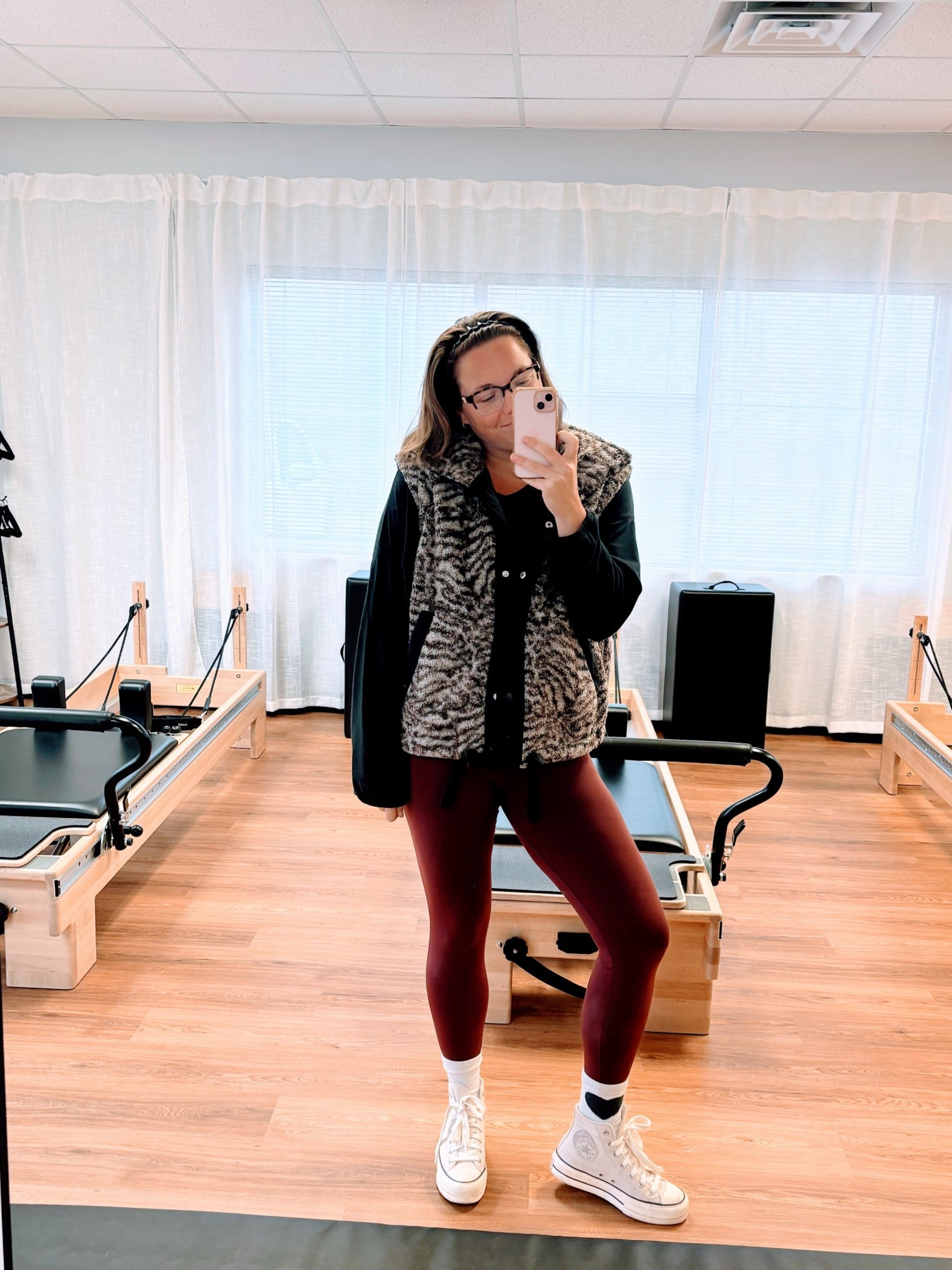 It’s giving comfy cute mom on the go vibes today also this 4.00 headband will change your life no headaches, ear pain or interference with glasses 👏🏻

#LTKMidsize #LTKootd #LTKmomlife