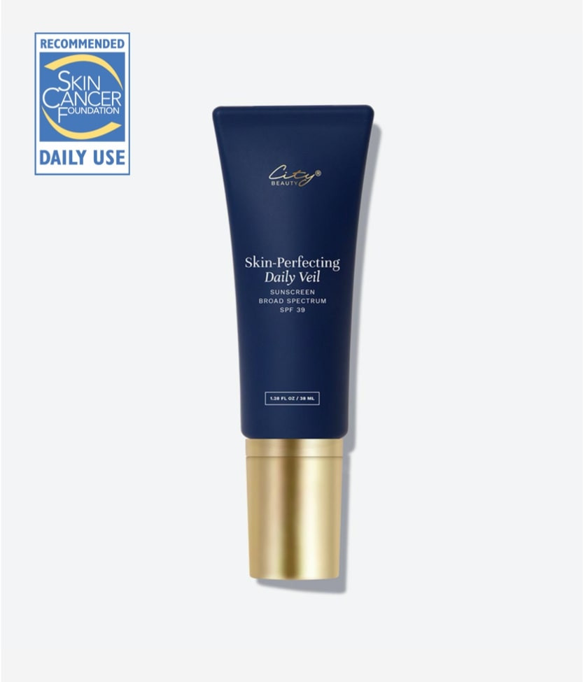 Skin-Perfecting Daily Veil | City Beauty