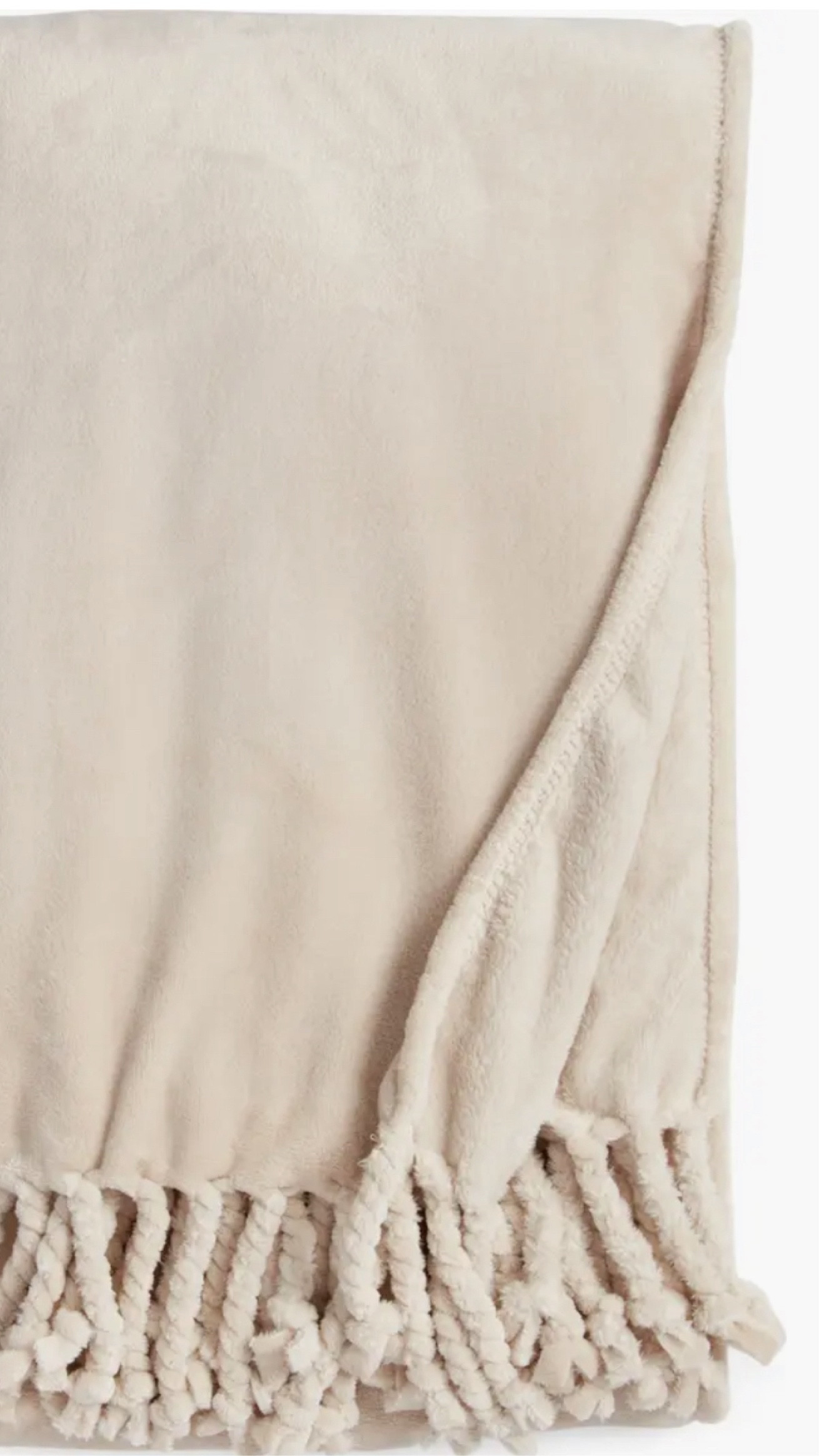 Nordstrom blanket, super soft! Amazing gift option! 

#LTKGiftGuide #LTKHoliday