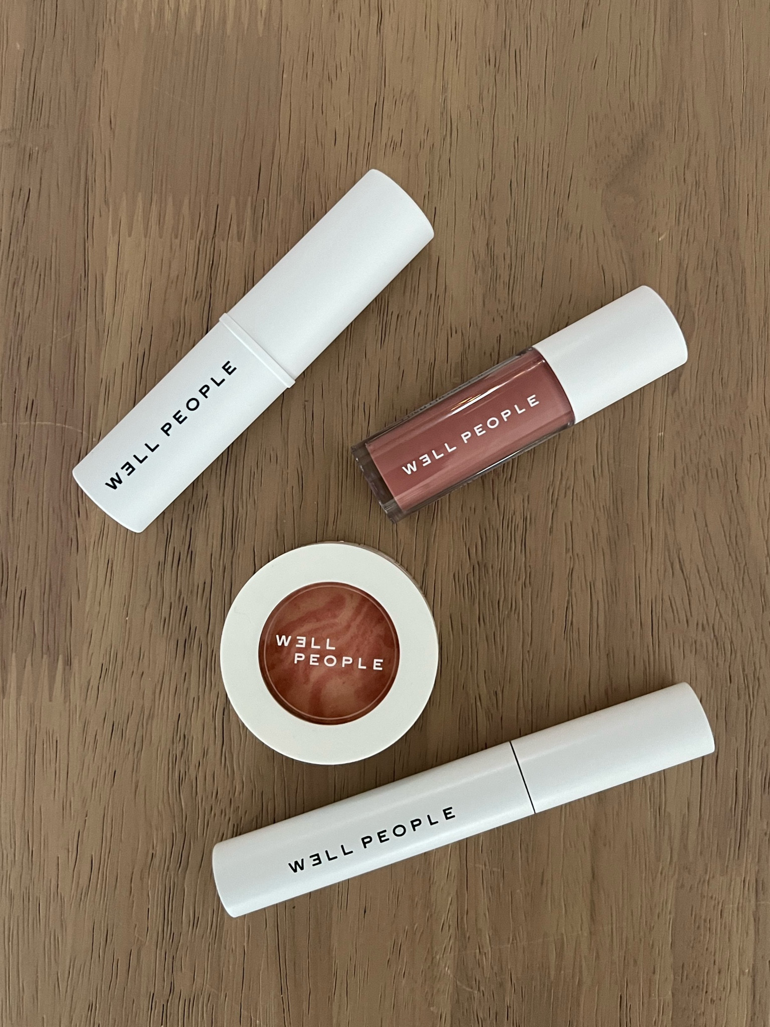 my favorite minimal makeup products from @wellpeople 🫶🏽✨

use code LTKWELL for 30% off order $50+ starting 11/1

Supernatural complexion stick: medium neutral 
Super powder blush: sweet persimmon 
Expressionist volumizing
Lush lip oil: soft peony 


 #WellPeoplePartner #wellpeople #ewgverified #cleanbeauty #ad

@shop.ltk, #liketkit 

my favorite minimal makeup products from @wellpeople 🫶🏽✨

use code LTKWELL for 30% off order $50+ starting 11/1

Supernatural complexion stick: medium neutral 
Super powder blush: sweet persimmon 
Expressionist volumizing
Lush lip oil: soft peony 


 #WellPeoplePartner #wellpeople #ewgverified #cleanbeauty #ad

@shop.ltk, #liketkit https://liketk.it/4YsEA