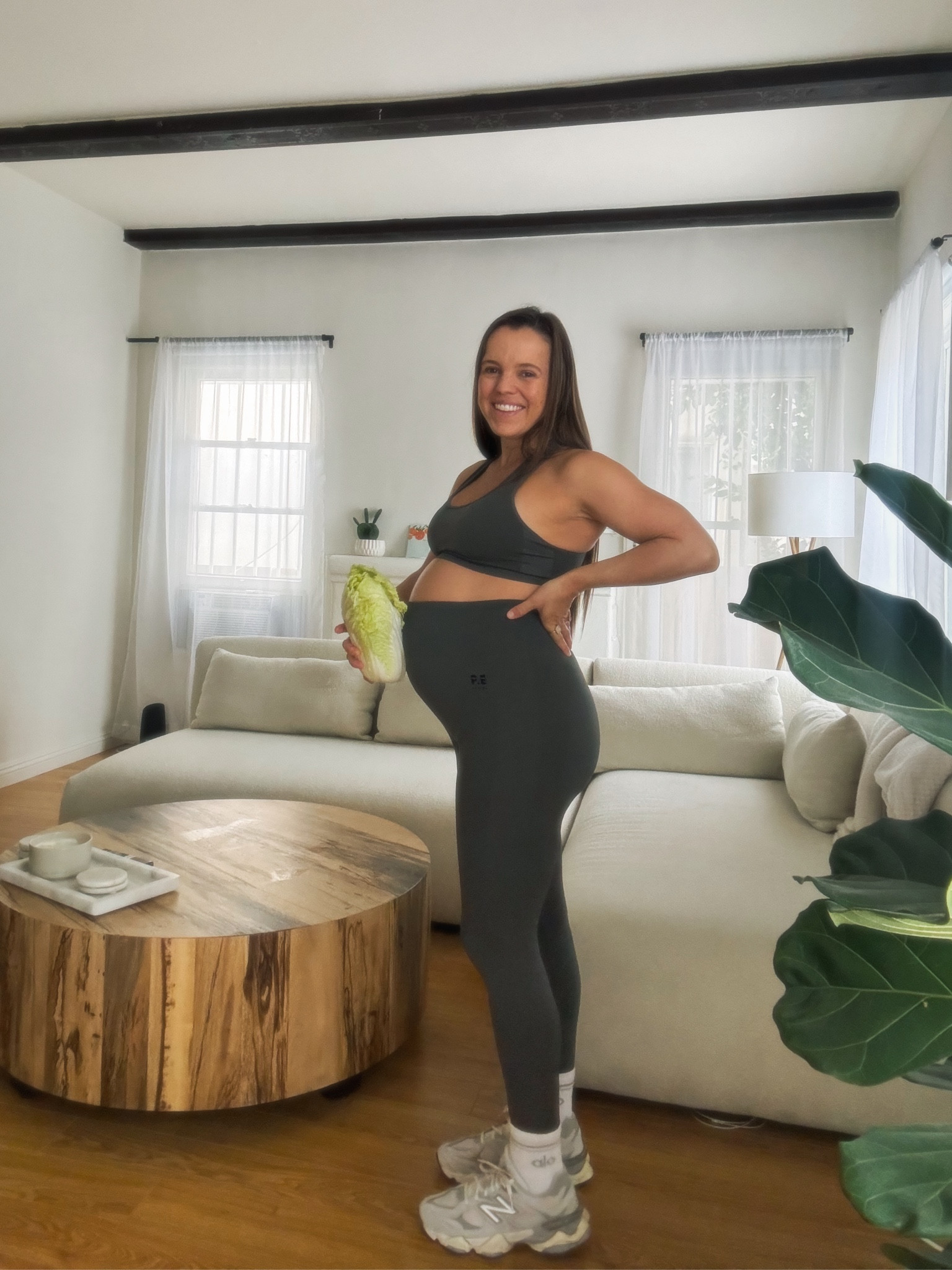 Bump friendly seamless set 


#LTKActive #LTKBump #LTKFitness