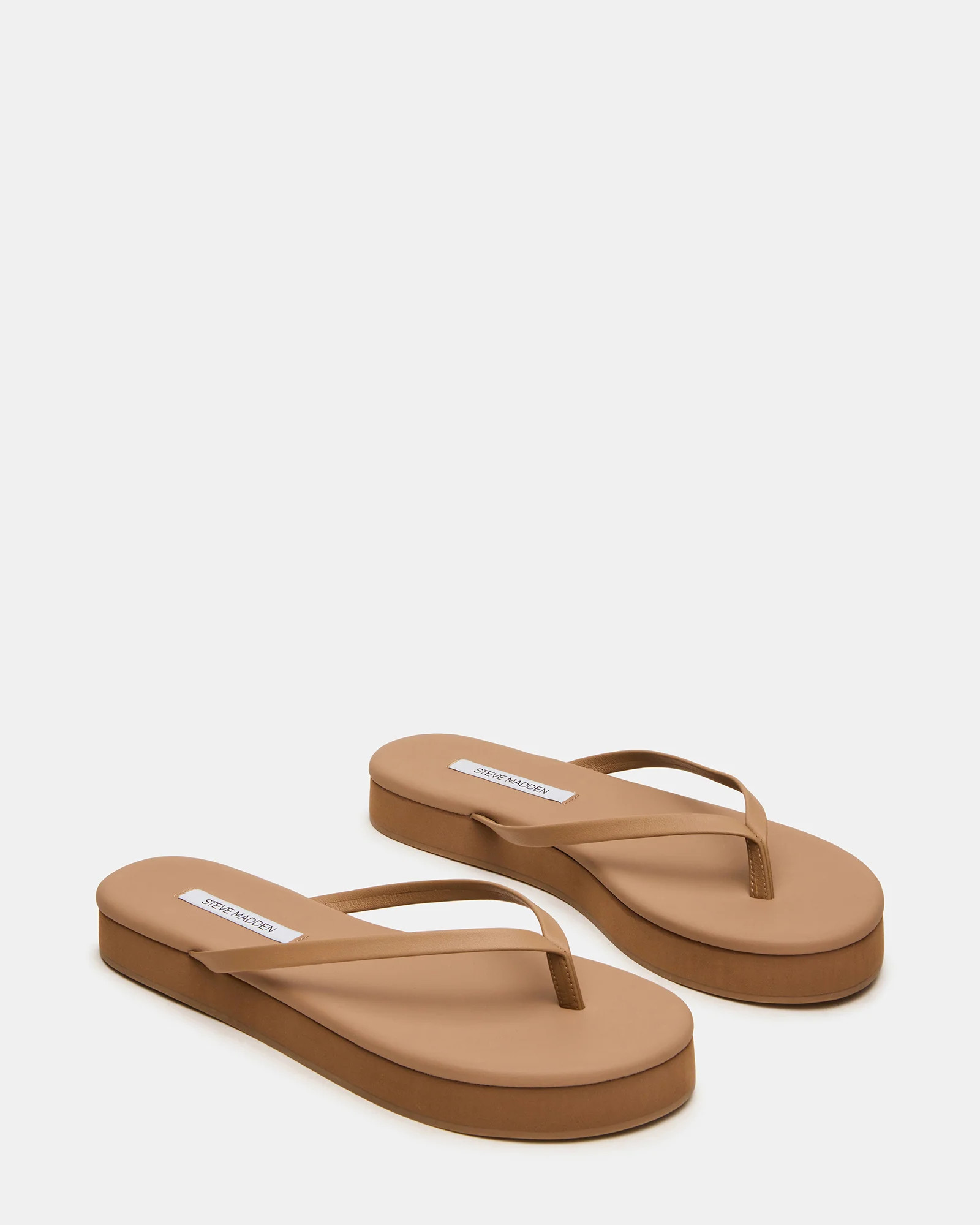 KIORA Natural Leather Platform Thong Women's Sandal | Steve Madden (US)