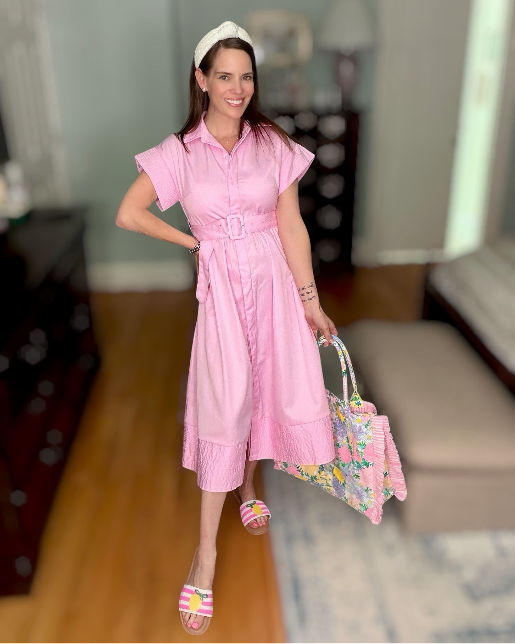 Pink Belted Midi Dress 💗 Preppy Summer Outfit + Floral Tote


Such a classic, feminine summer look 💗 This pink button-front midi dress has the prettiest tailored fit with a flattering belt and structured collar—so polished but still easy for everyday wear. The lightweight fabric keeps it breathable, making it perfect for warm days, brunch, errands, or casual outings ✨

Styled with striped statement slides and a floral ruffle tote for that fun, grandmillennial touch 🌸 The mix of pink tones and prints feels so fresh and preppy for the season!

Wearing size small.

pink midi dress outfit, preppy summer style, grandmillennial outfit, feminine summer dress, amazon dress find, casual chic outfit, floral tote bag, summer outfit idea, polished everyday look

#LTKOver40 #LTKWorkwear #LTKMothersDay
