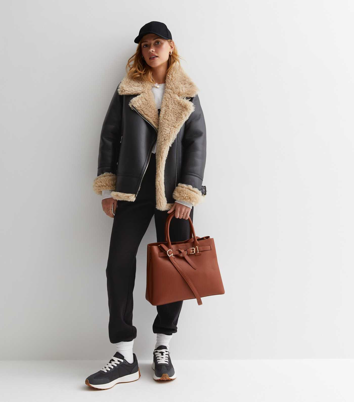 Tan Leather-Look Buckle Tote Bag | New Look | New Look (UK)