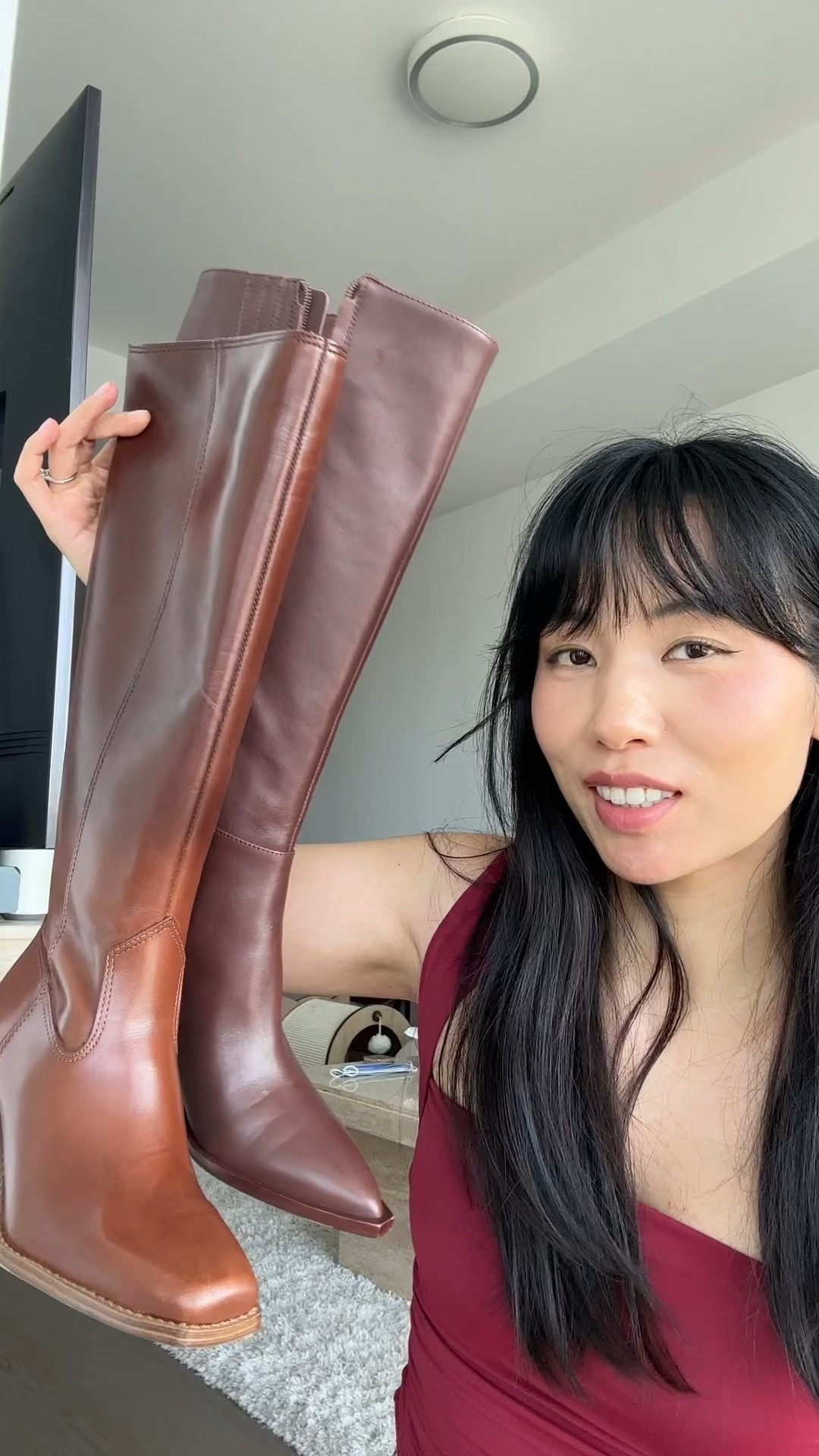Knee high boot try on as a 5’3 girl