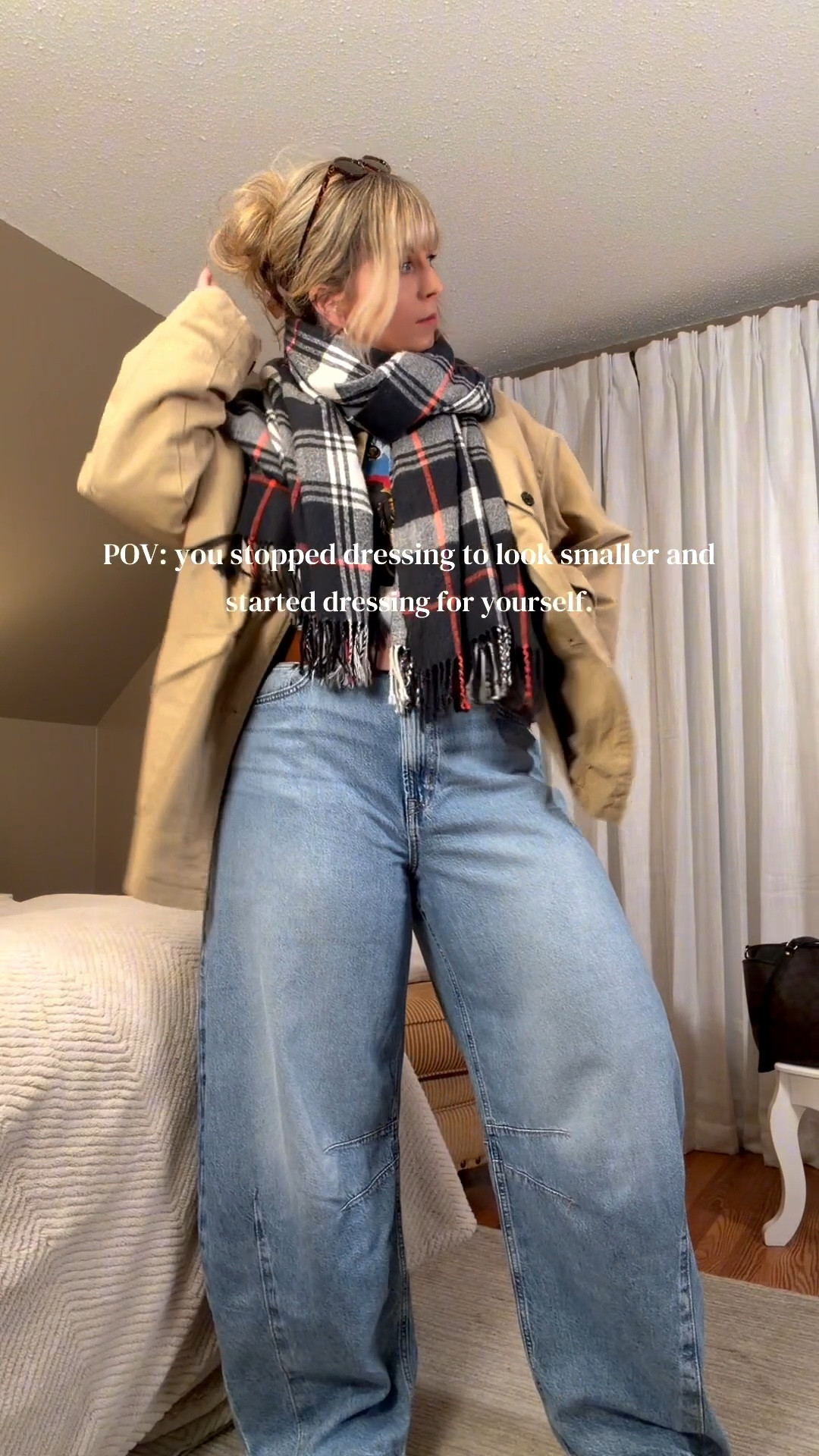 🍂 Loving my Gap barrel jeans paired with a simple tee, classic Barn jacket, and standout leopard print clogs. Effortless style for everyday! 
I’m 5’8” and a size 12 wearing a 33 Tall in the jeans for a baggier vibe. 
T shirt is a large. 
Jacket is an XL 
Clogs: 10 (I sized up half a size)  

#LTKMidsize #LTKootd