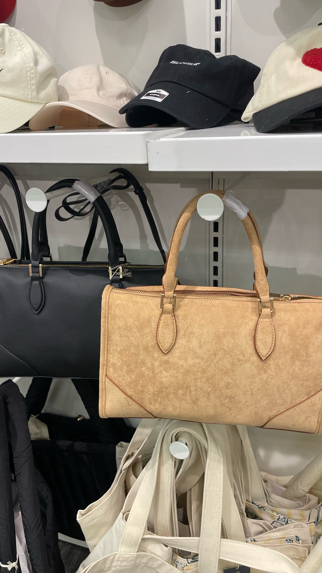 These new bags are giving all the designer vibes @Target 

#LTKTravel #LTKSeasonal #LTKootd