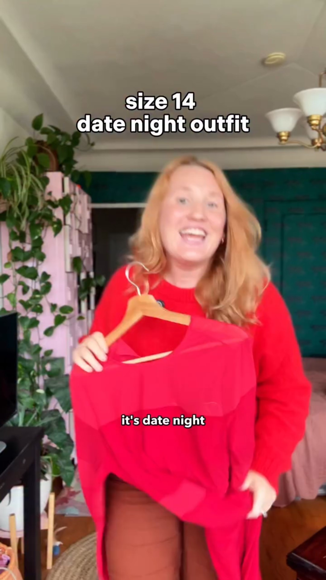 which date night outfit do you like best?

OUTFIT 1: 
@vici dress, @sezane heels, @amazon purse

OUTFIT 2: 
@vici top, @anthropologie faux leather pants, cowboy boots

👉 all outfit links on my ShopMy. Comment "Date" on this post and I'll send links to your DMs!

#sanfrancisco #datenight #size14 #curvystyle #midsize #vici #anthropologie