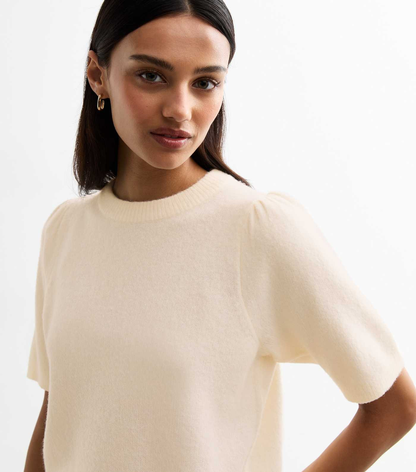 Off White Puff Sleeve Knit Top 
						
						Add to Saved Items
						Remove from Saved Items | New Look (UK)