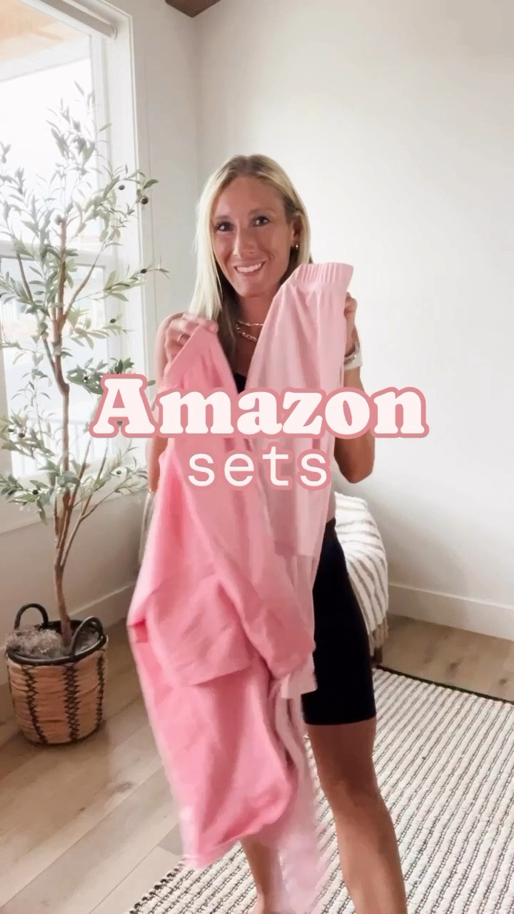 These sets are 10/10🩷 amazing! I’m wearing size small in both. They both come in so many colors, bump friendly. 

#LTKSaleAlert #LTKStyleTip #LTKFindsUnder50