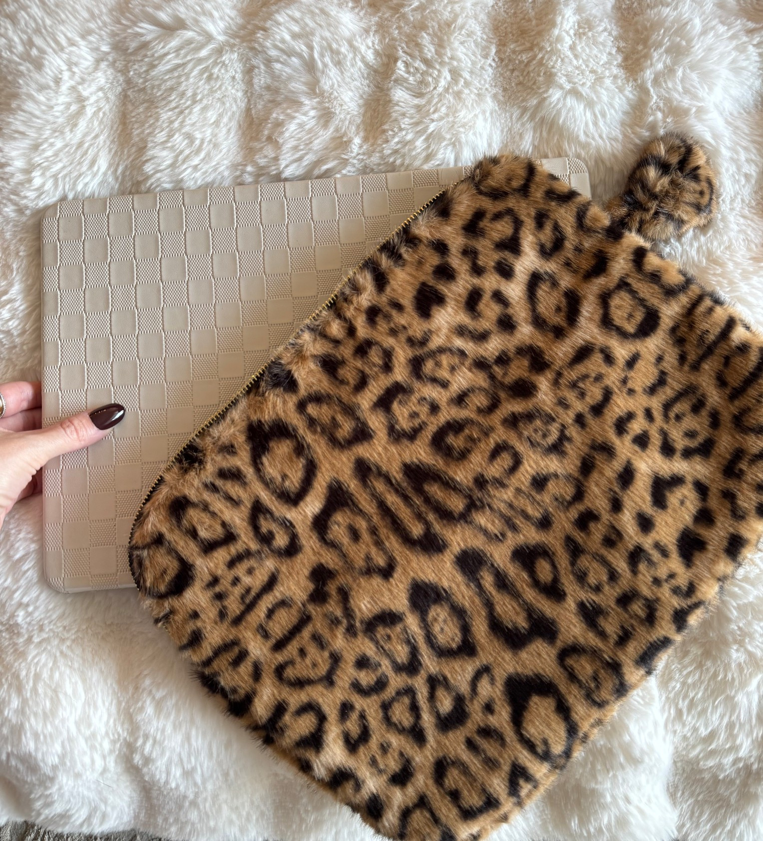 The most stunning laptop case / animal print and so fuzzy and cozy 🐆🧸🤎✨

#LTKGiftGuide #LTKHoliday #LTKSaleAlert