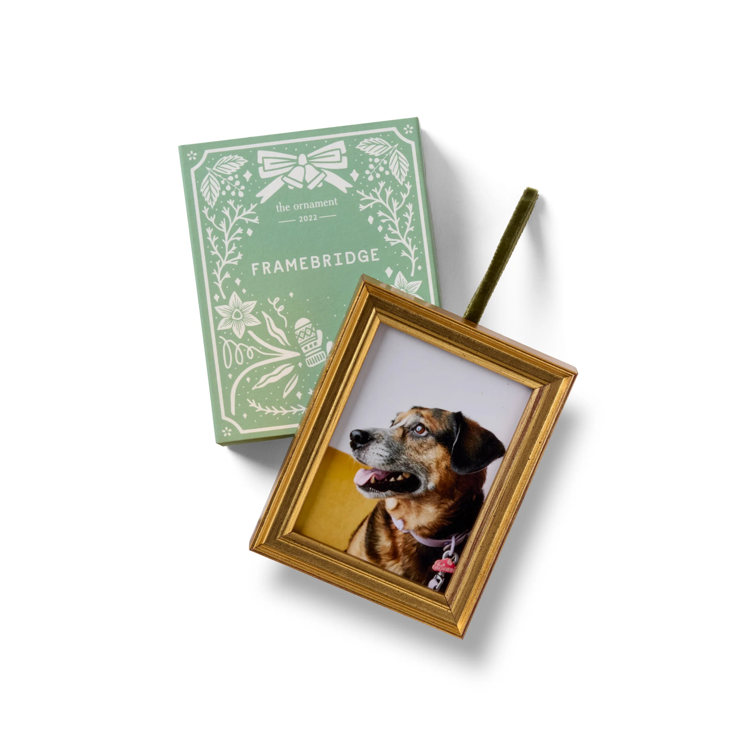 The 2022 Ornament: Mini Richmond | Framebridge