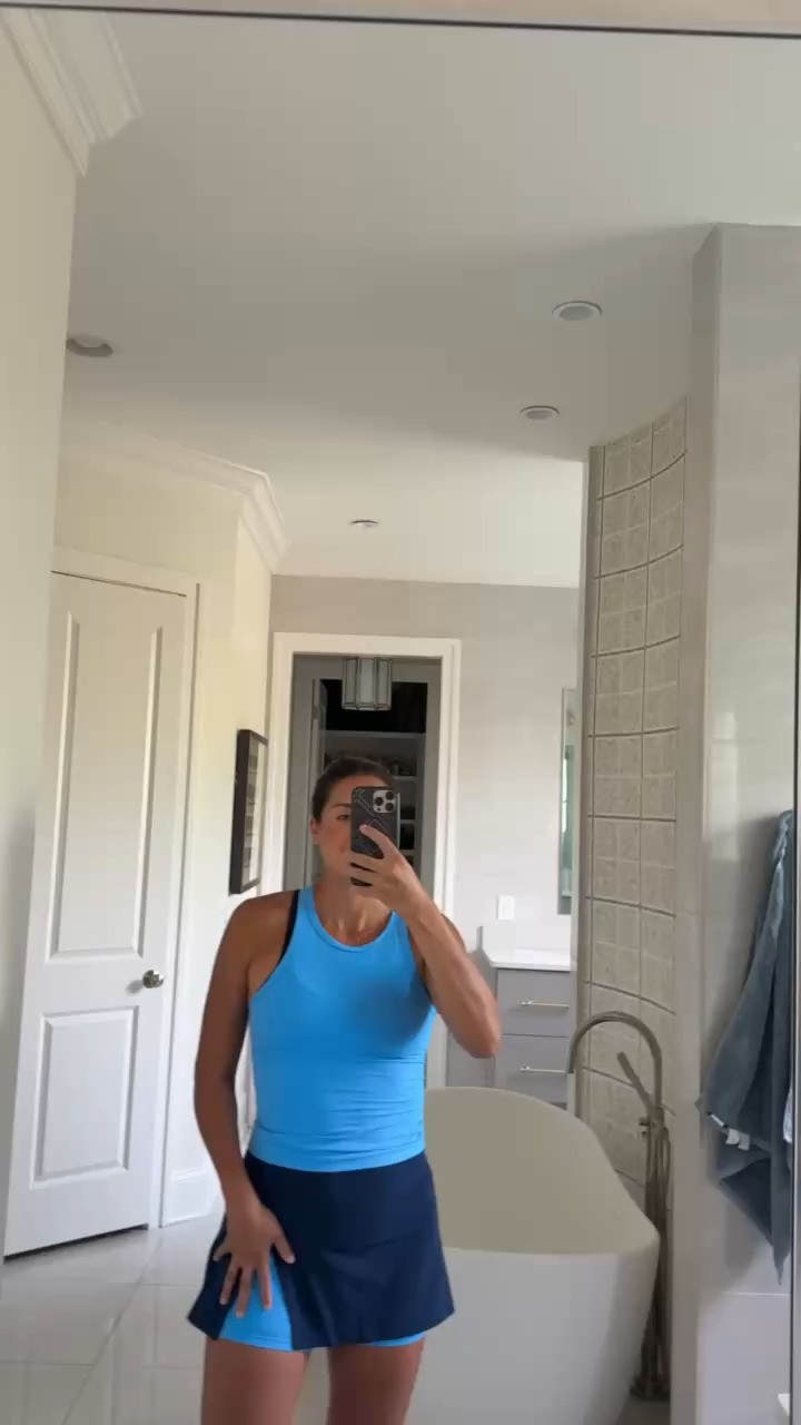 Love this set from Lululemon

wearing a size medium // 6-8!

lululemon, lululemon set, two toned lululemon, lulu set, skort, blue set, blue tank, gracewhitefit, grace white 

 #LTKgrwm #LTKootd #LTKfitnessgoals