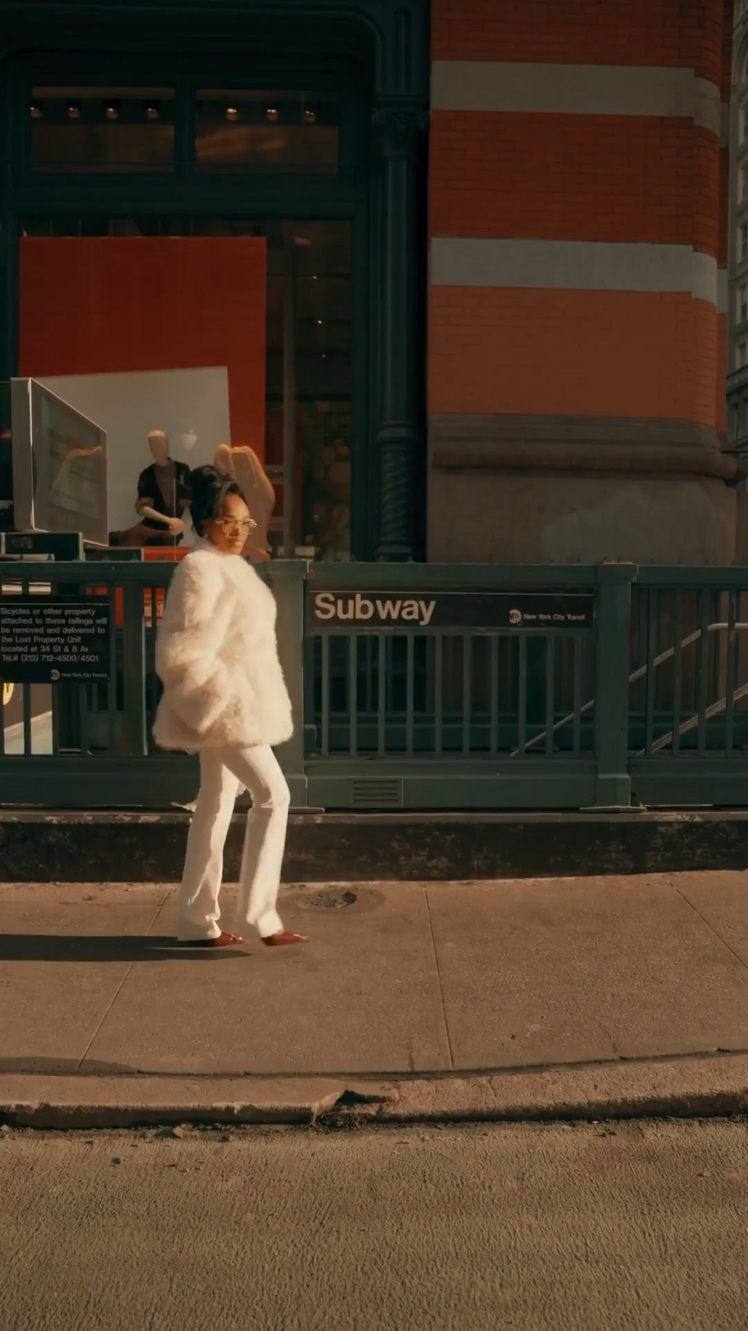 Scroll to shop my favorite beauty picks from the Tarte Spring Sale. This is the perfect time to stock up on viral favorites, everyday makeup essentials, and complexion products that give that effortless glow.

So many of my go-to products are included, making it the best time to grab foundations, concealers, and makeup staples before they sell out.

Perfect for everyday makeup, travel beauty, spring glow routines, and building your go-to makeup collection.

5'4" | 138 lbs | 34D bust | 27" waist | 40" hips

#LTKSpringSale



#LTKootd #LTKdayinmylife #LTKgrwm