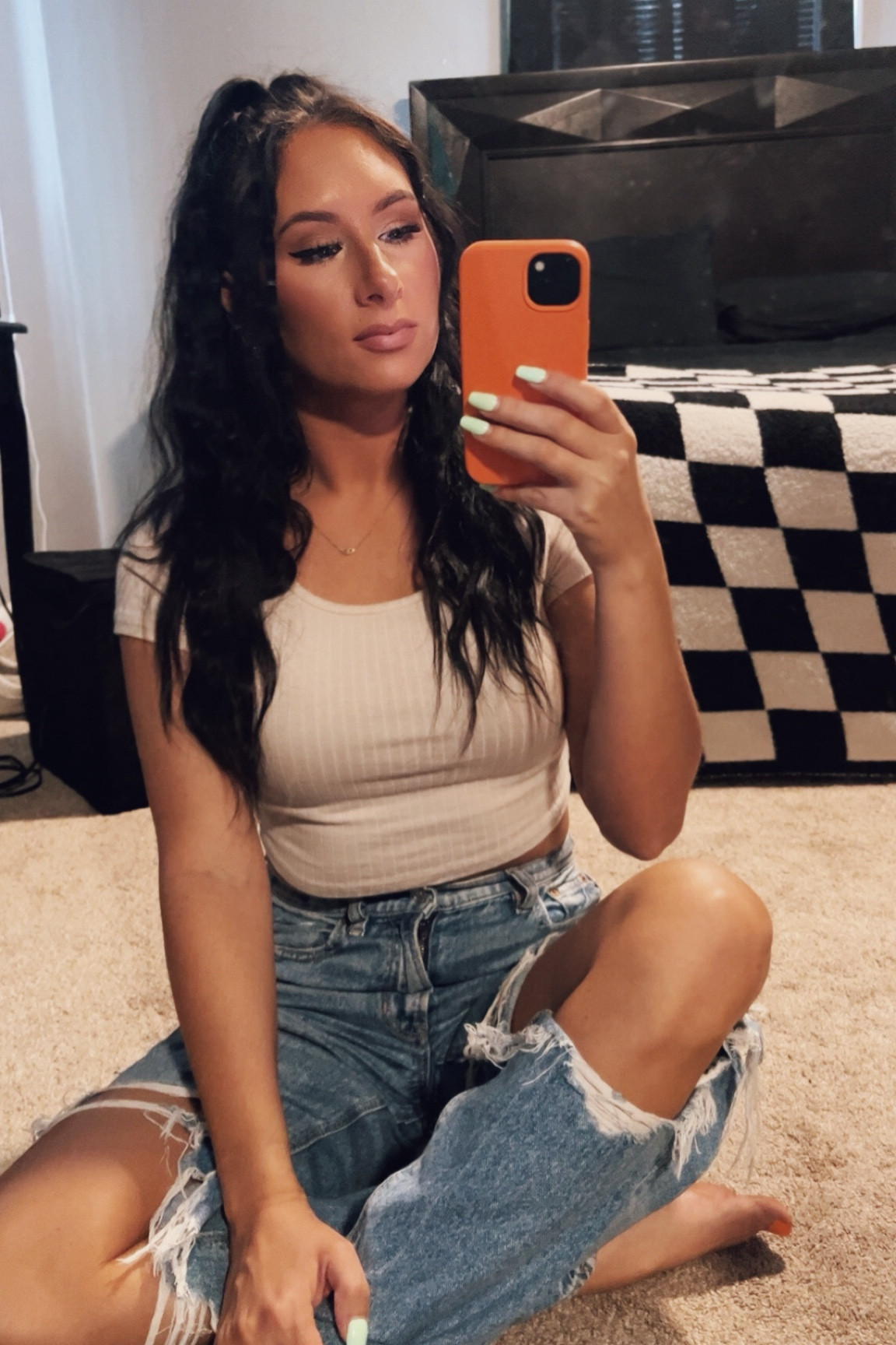 Fashion, affordable, denim, ripped jeans, distressed

#LTKBeauty #LTKFindsUnder50