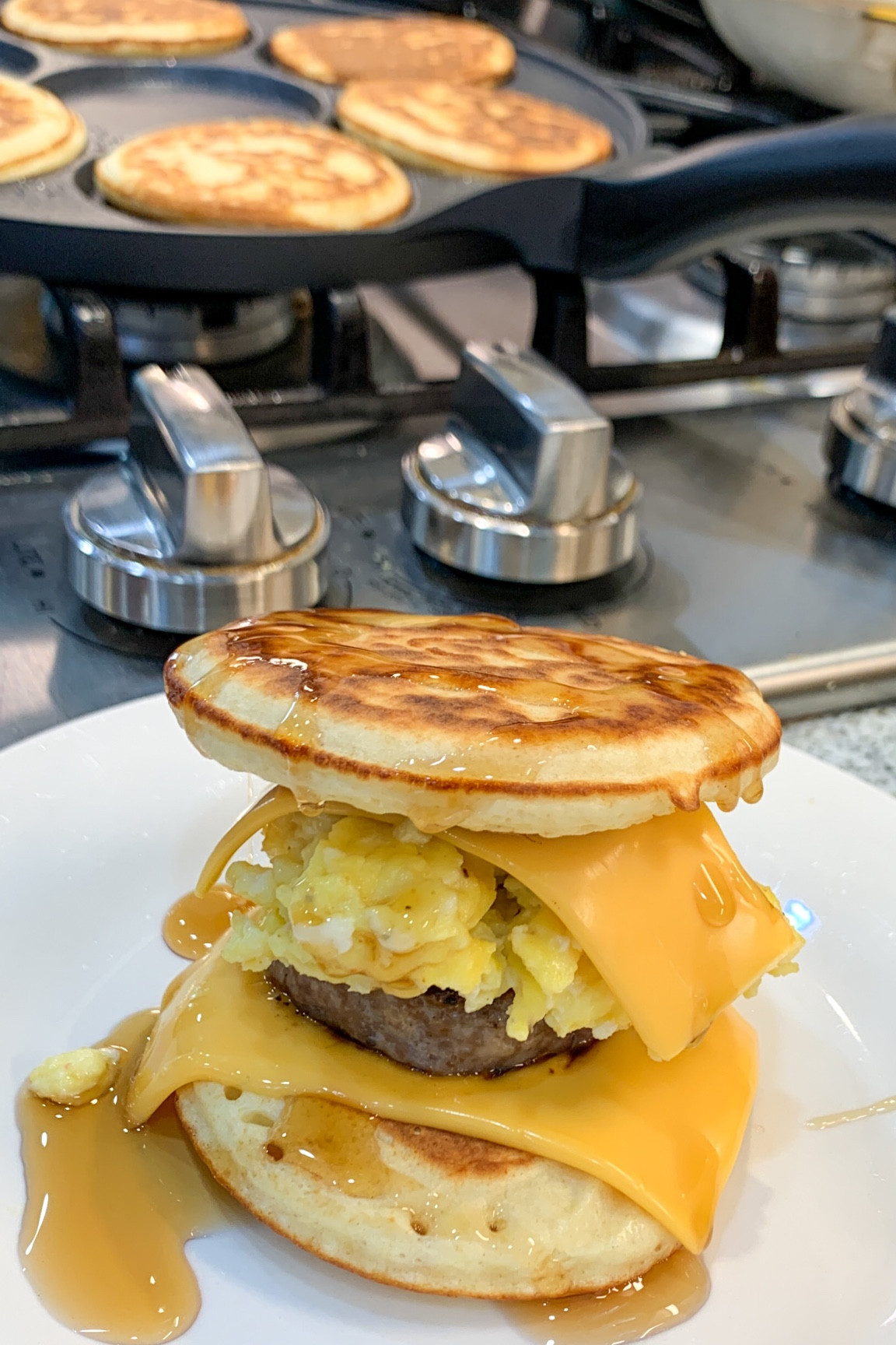 Mini pancake pan to make the perfect pancake sandwich. #pans #skillets #breakfast #brunch #foodie #kitchenware #kitchentools #home 