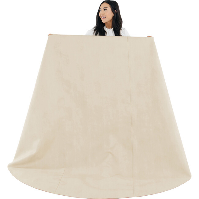 Playmats | Circle Maxi Mat, Blanc (Beige) | Gathre from Maisonette | Maisonette