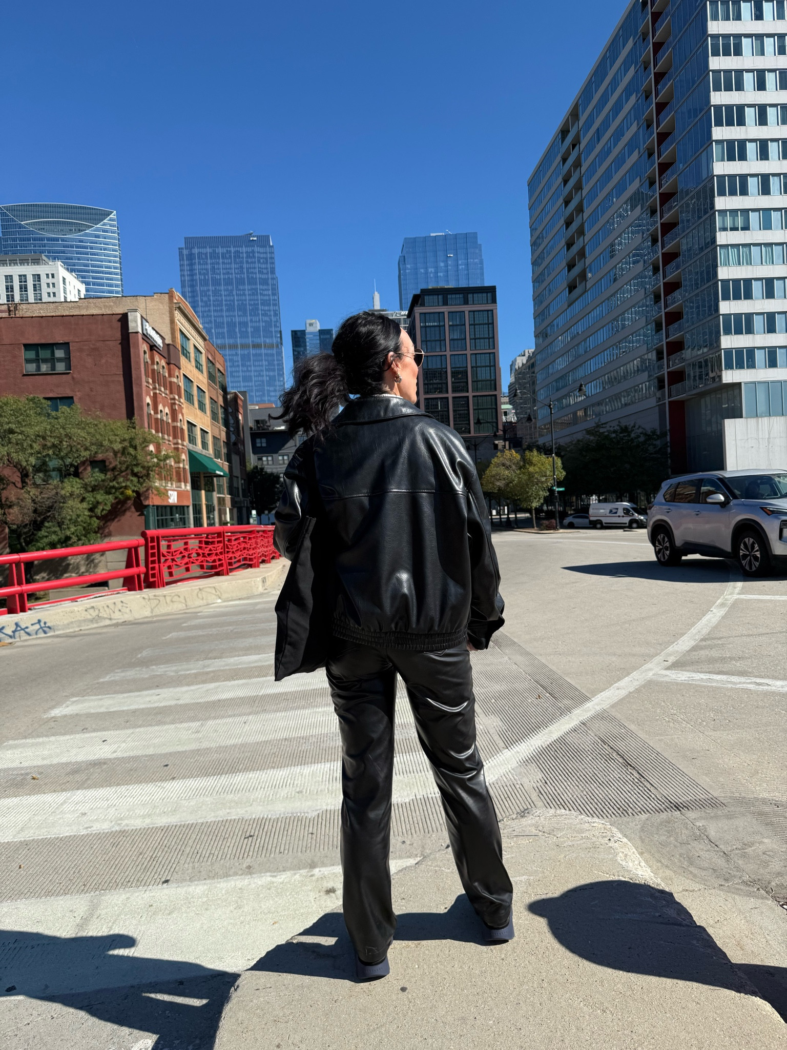 We love a leather moment city style moment 🖤

#LTKfindsunder100 #LTKtravel #LTKSeasonal