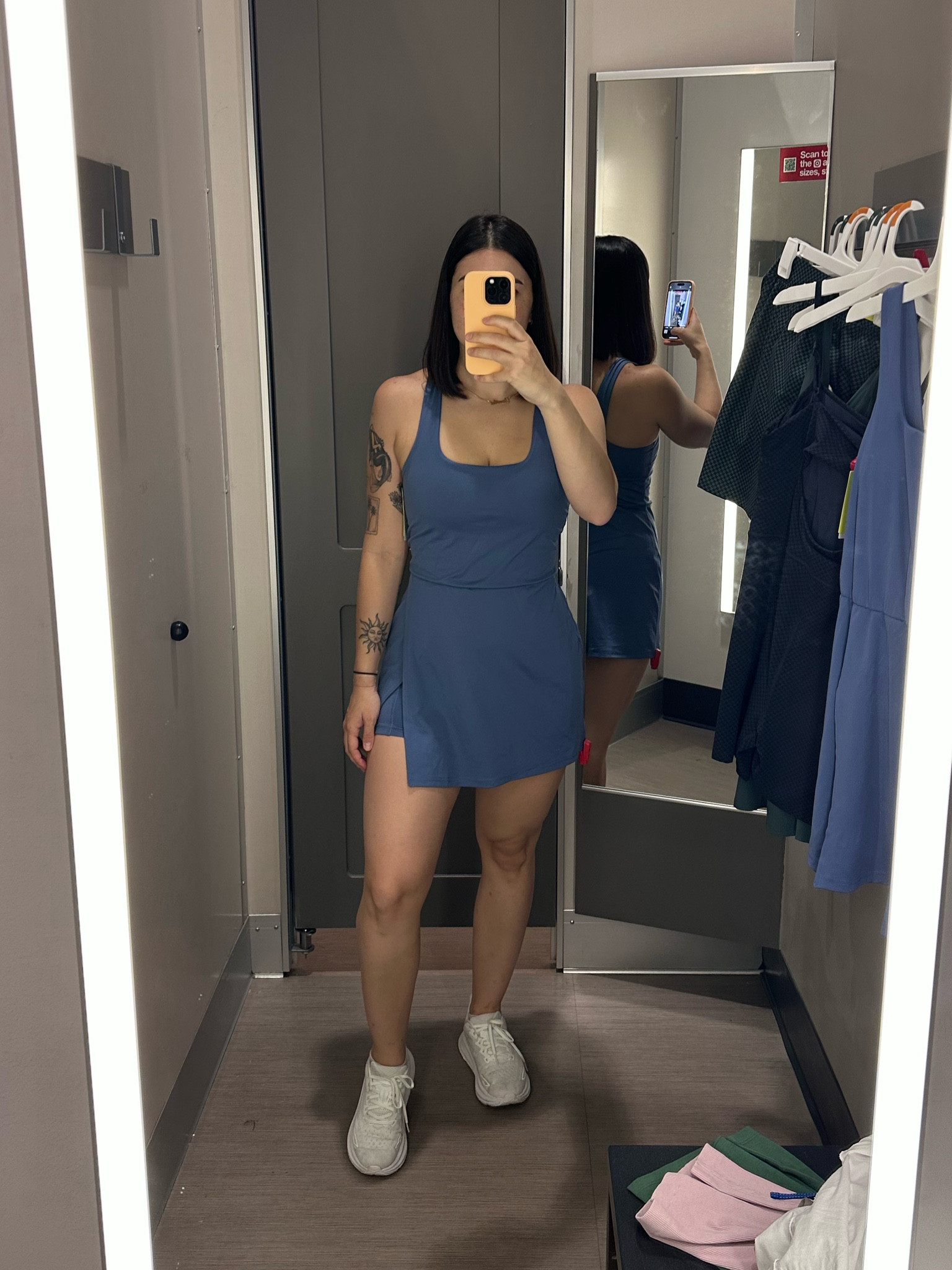 Size S for a more slimming fit!