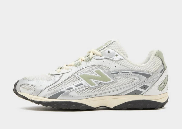 New Balance 204L Women's | JD Sports (UK)
