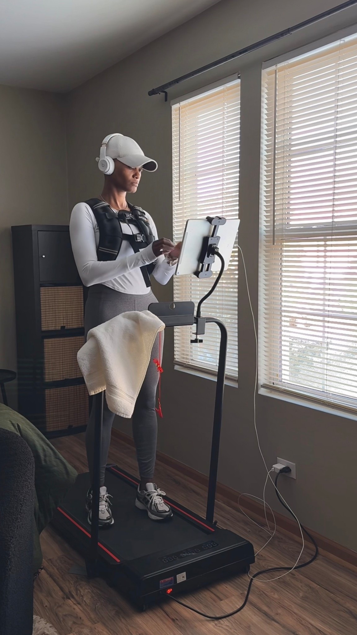 Let’s get intentional with our health! #healthiswealth

#LTKfitnessgoals #LTKselfcare #LTKmomlife